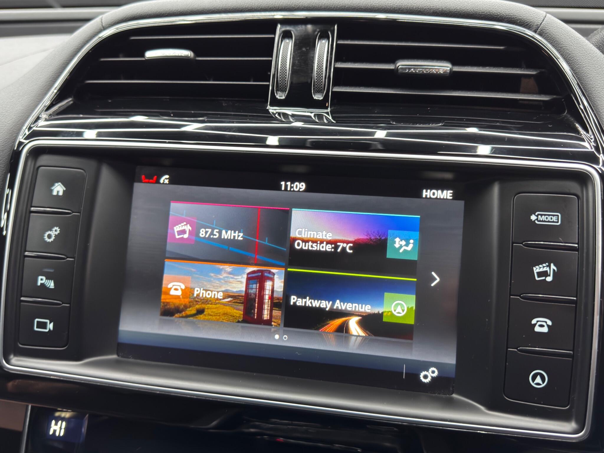 Jaguar XE 2.0d R-Sport Auto Euro 6 (s/s) 4dr 4dr Automatic 2026