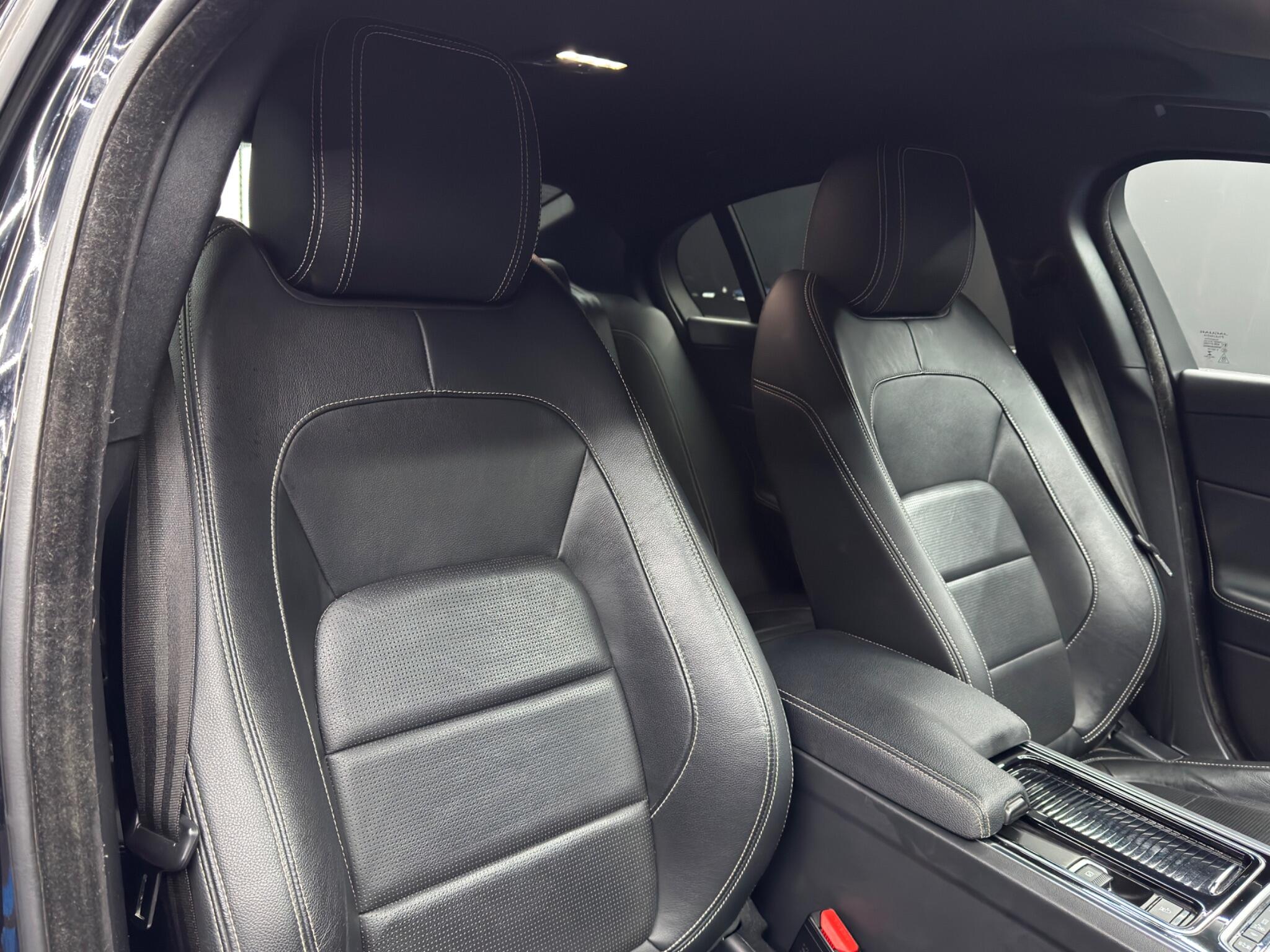 Jaguar XE 2.0d R-Sport Auto Euro 6 (s/s) 4dr 4dr Automatic 2026