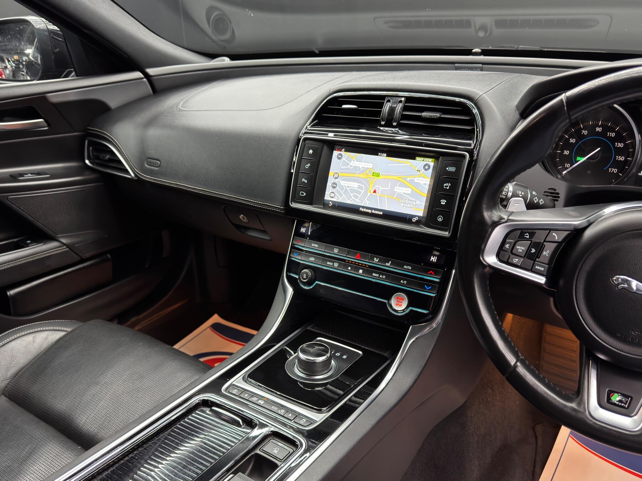 Jaguar XE 2.0d R-Sport Auto Euro 6 (s/s) 4dr 4dr Automatic 2026