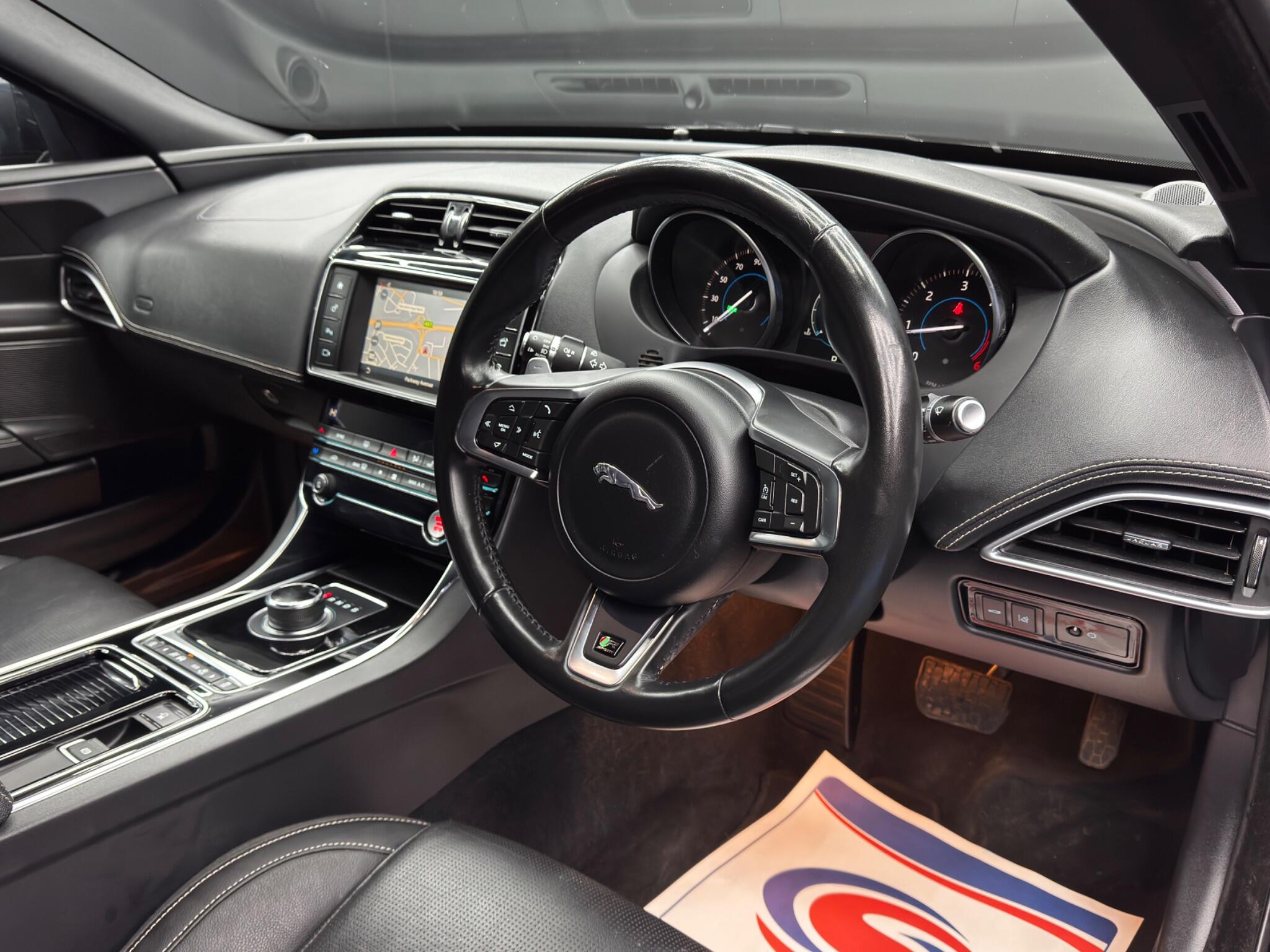 Jaguar XE 2.0d R-Sport Auto Euro 6 (s/s) 4dr 4dr Automatic 2026