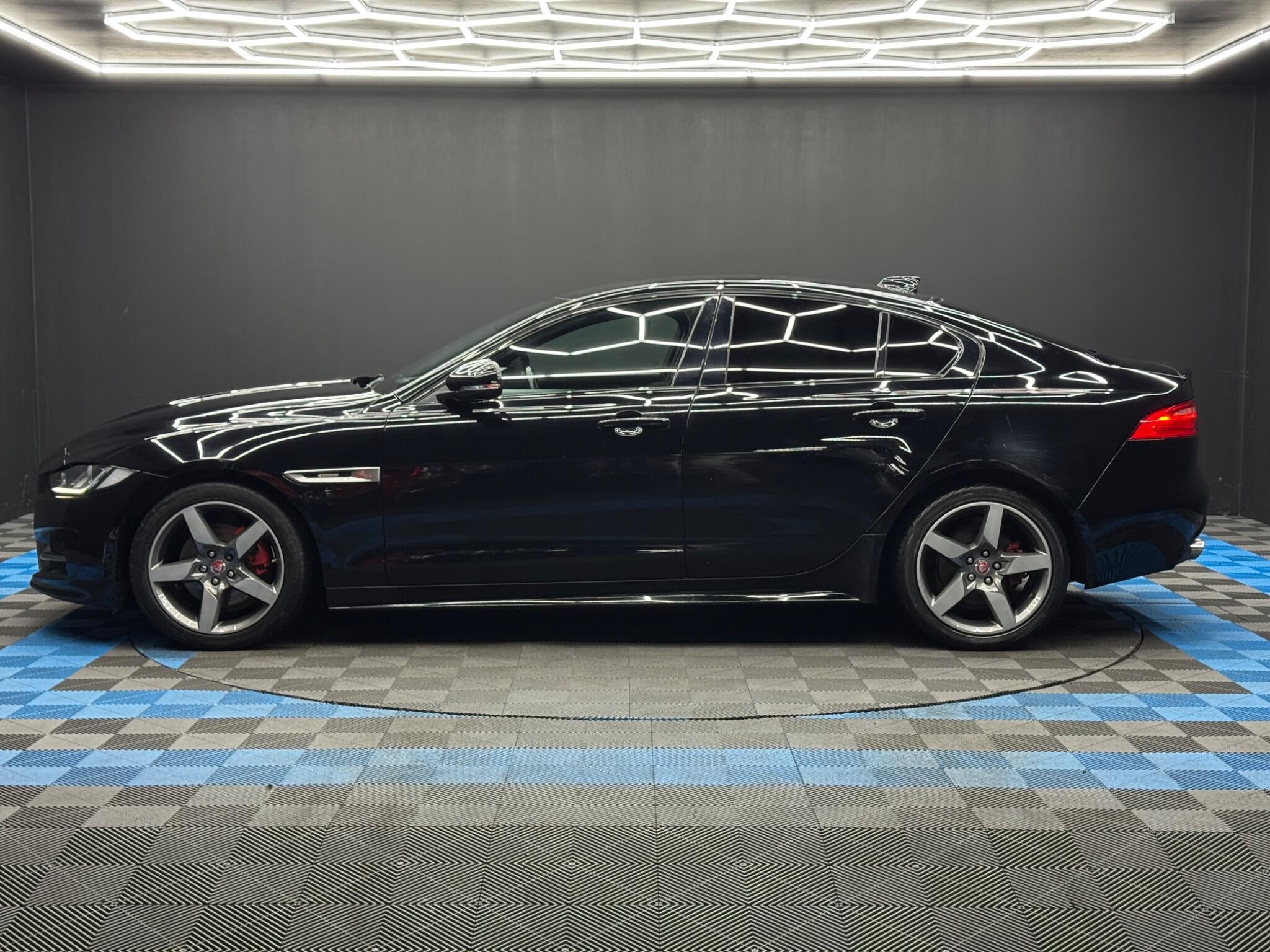 Jaguar XE 2.0d R-Sport Auto Euro 6 (s/s) 4dr 4dr Automatic 2026