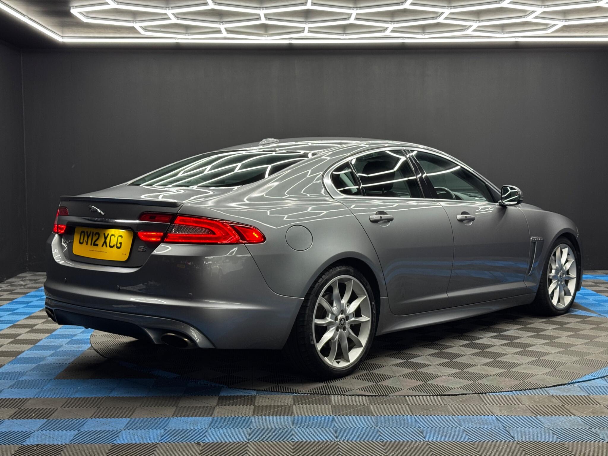 Jaguar XF 3.0d S V6 Premium Luxury Auto Euro 5 4dr 4dr Automatic 2026
