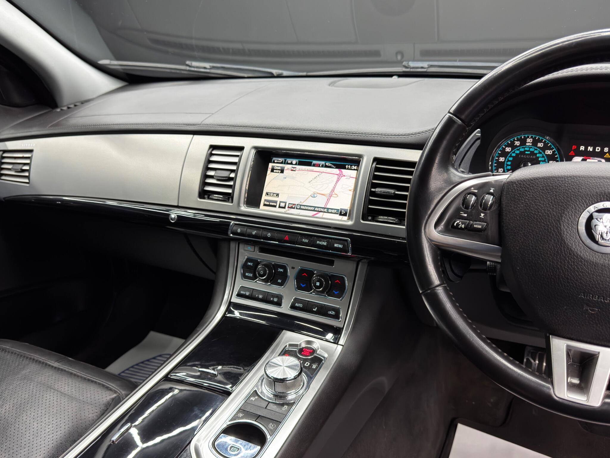 Jaguar XF 3.0d S V6 Premium Luxury Auto Euro 5 4dr 4dr Automatic 2026