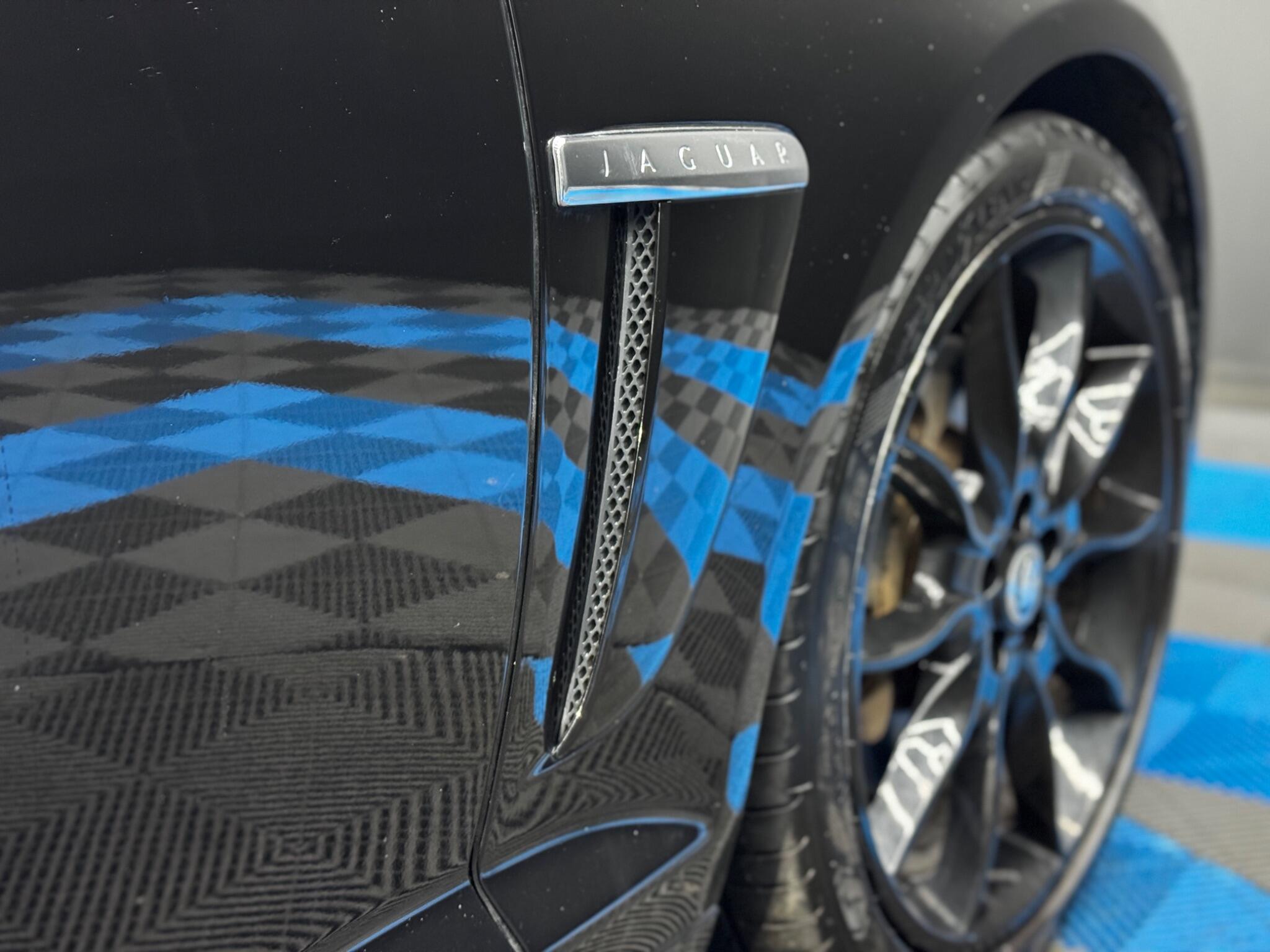 Jaguar XF 3.0d S V6 Premium Luxury Auto Euro 5 (s/s) 4dr 4dr Automatic 2025