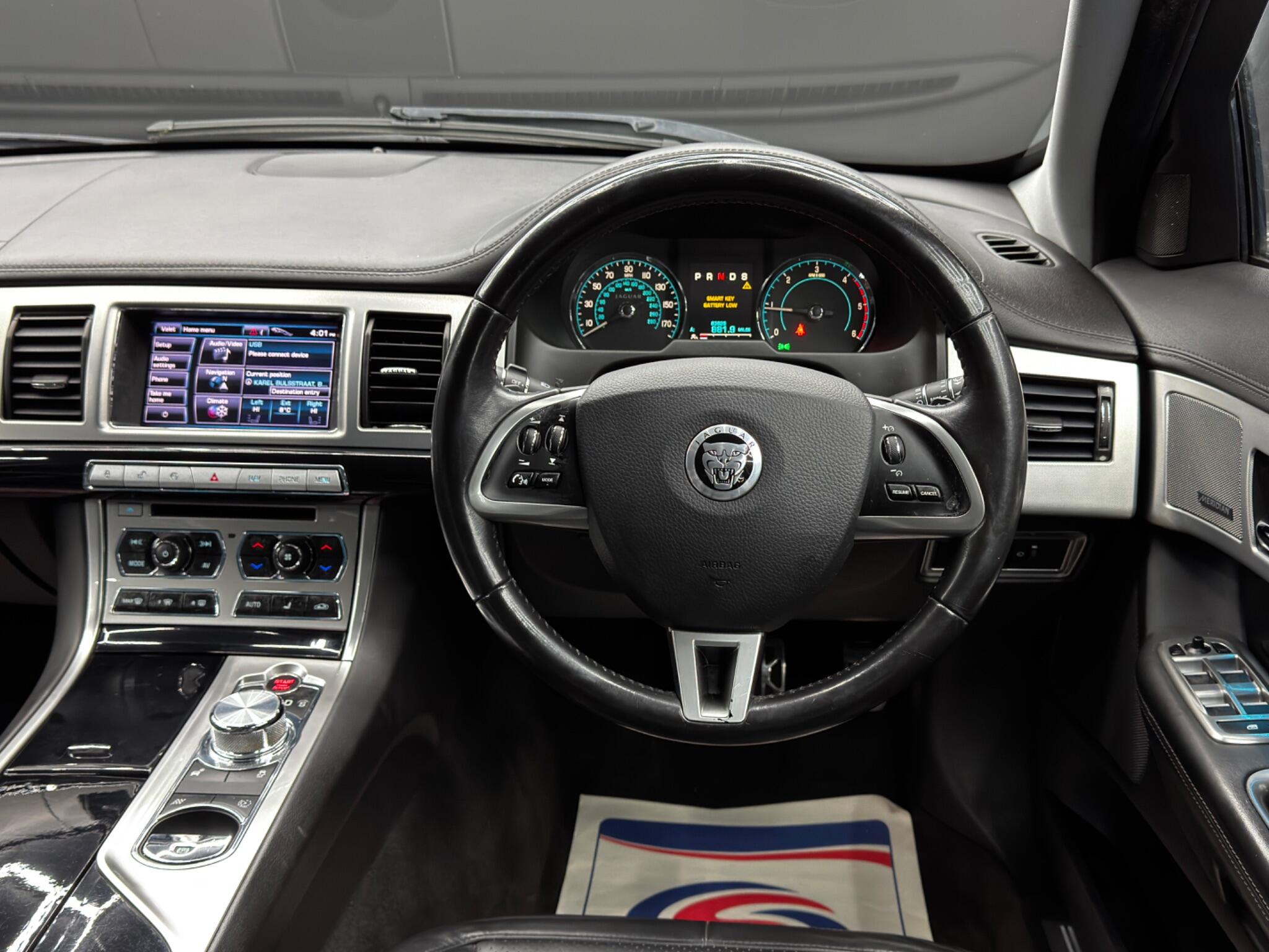 Jaguar XF 3.0d S V6 Premium Luxury Auto Euro 5 (s/s) 4dr 4dr Automatic 2025