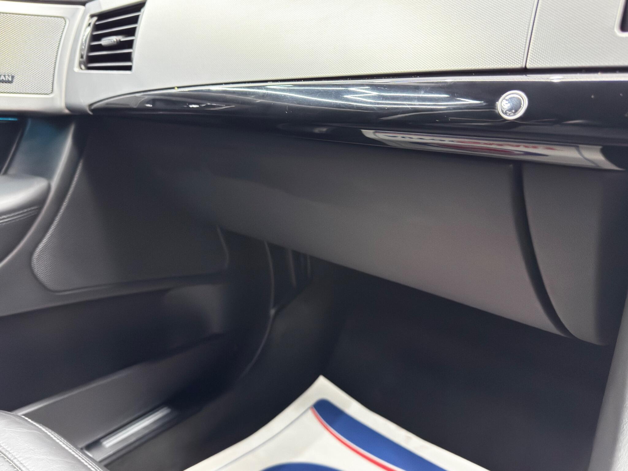 Jaguar XF 3.0d S V6 Premium Luxury Auto Euro 5 (s/s) 4dr 4dr Automatic 2025