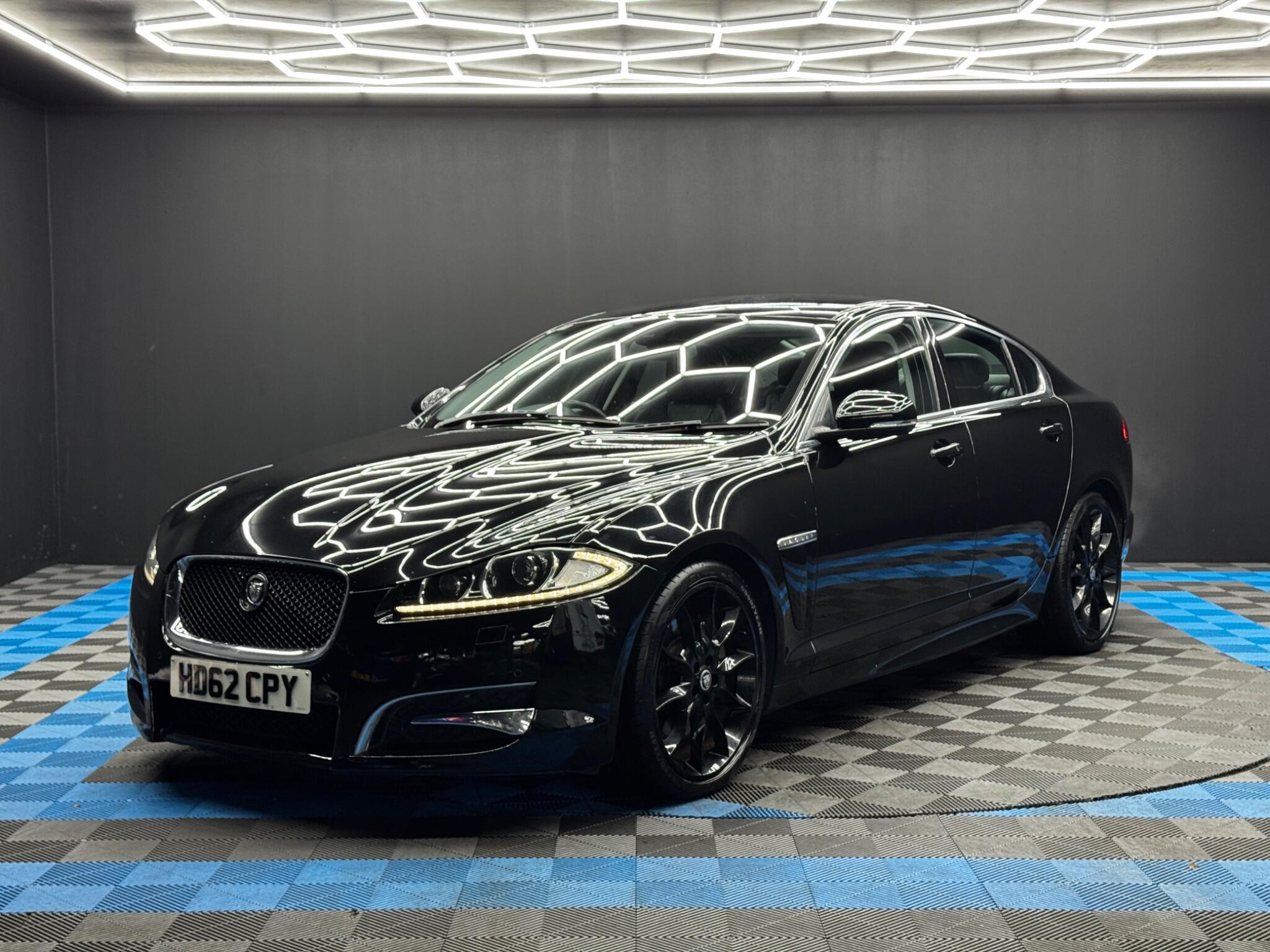 Jaguar XF 3.0d S V6 Premium Luxury Auto Euro 5 (s/s) 4dr 4dr Automatic 2025