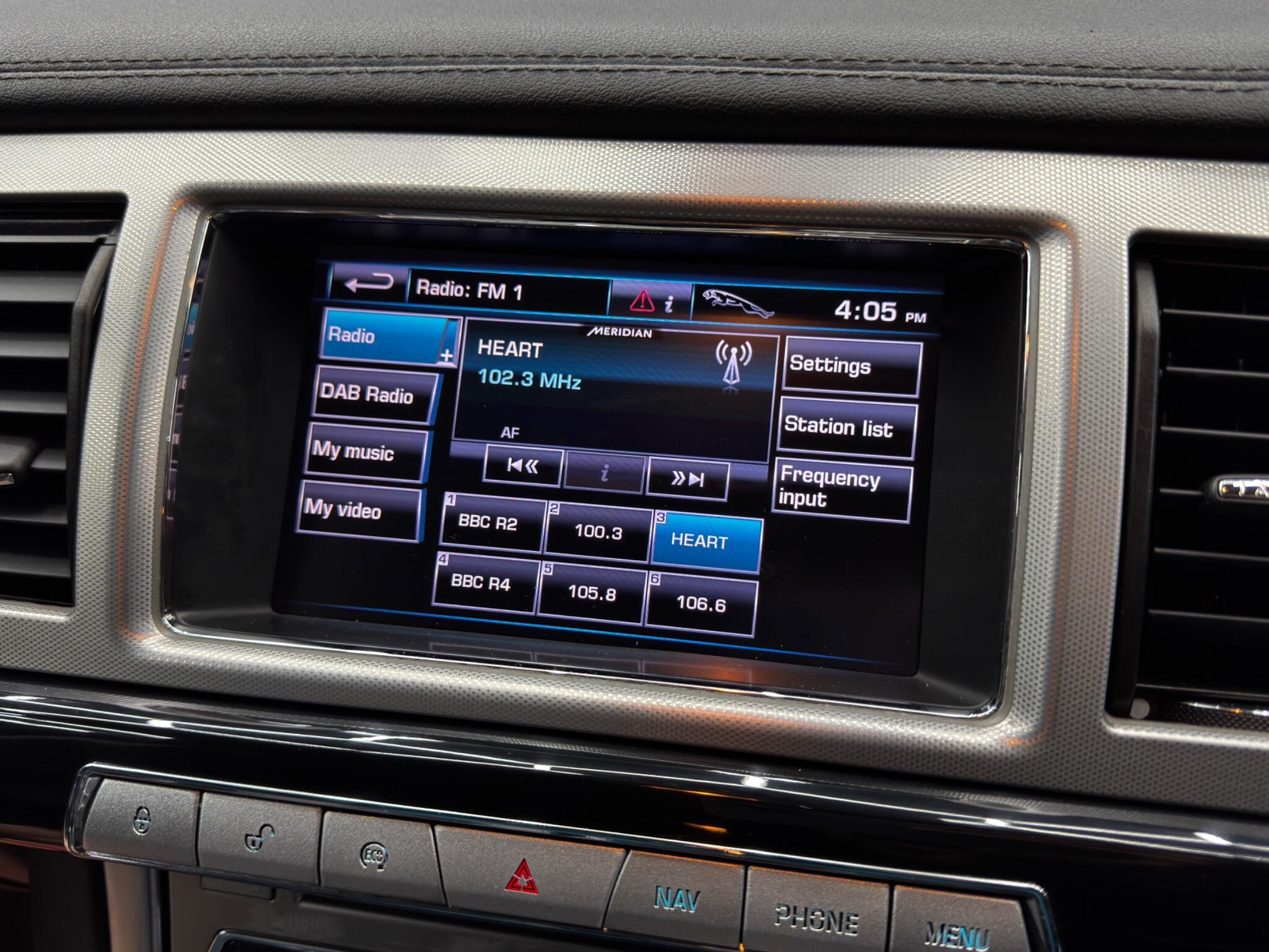 Jaguar XF 3.0d S V6 Premium Luxury Auto Euro 5 (s/s) 4dr 4dr Automatic 2025