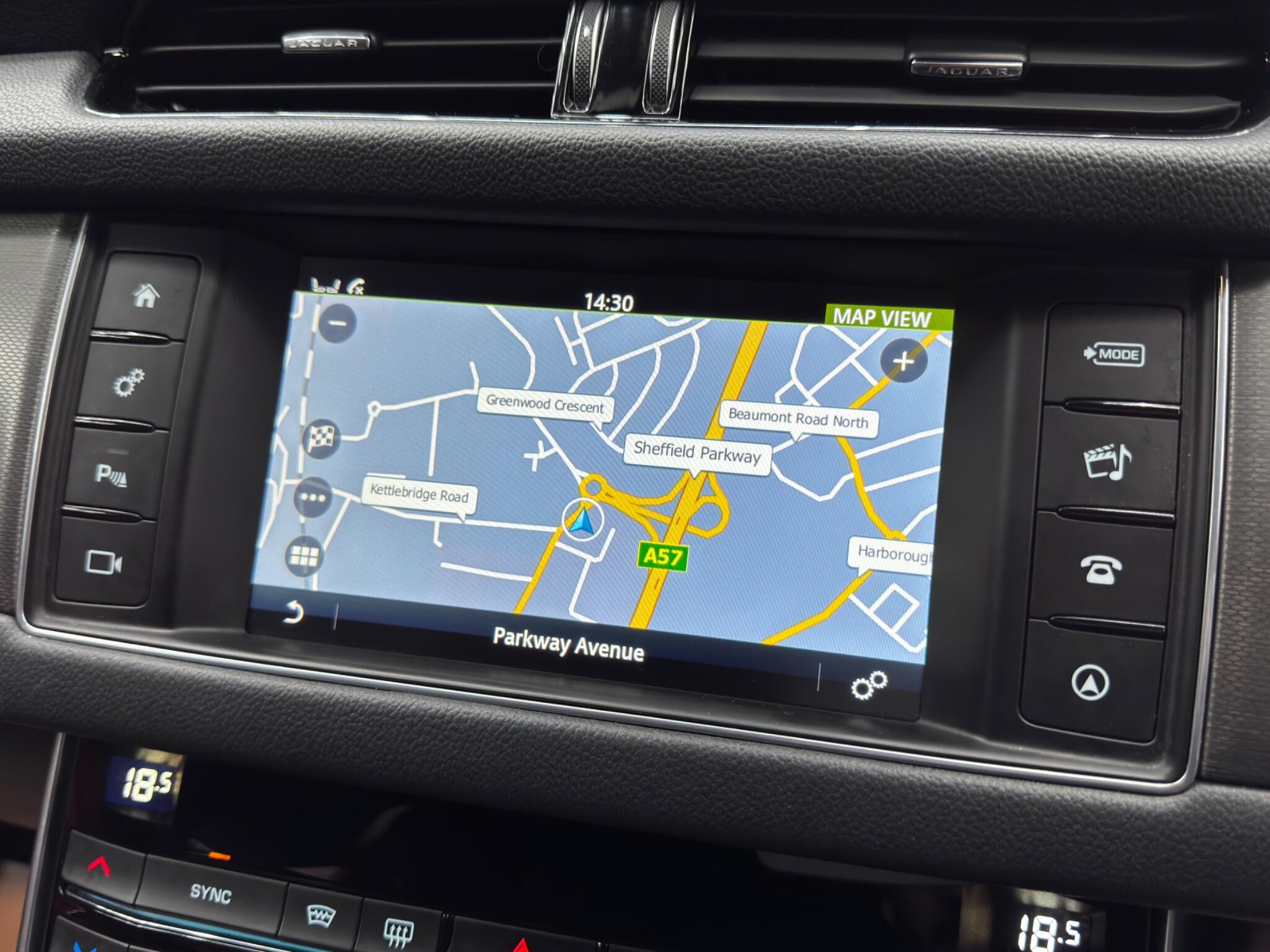 Jaguar XF 3.0d V6 S Auto Euro 6 (s/s) 4dr 4dr Automatic 2026