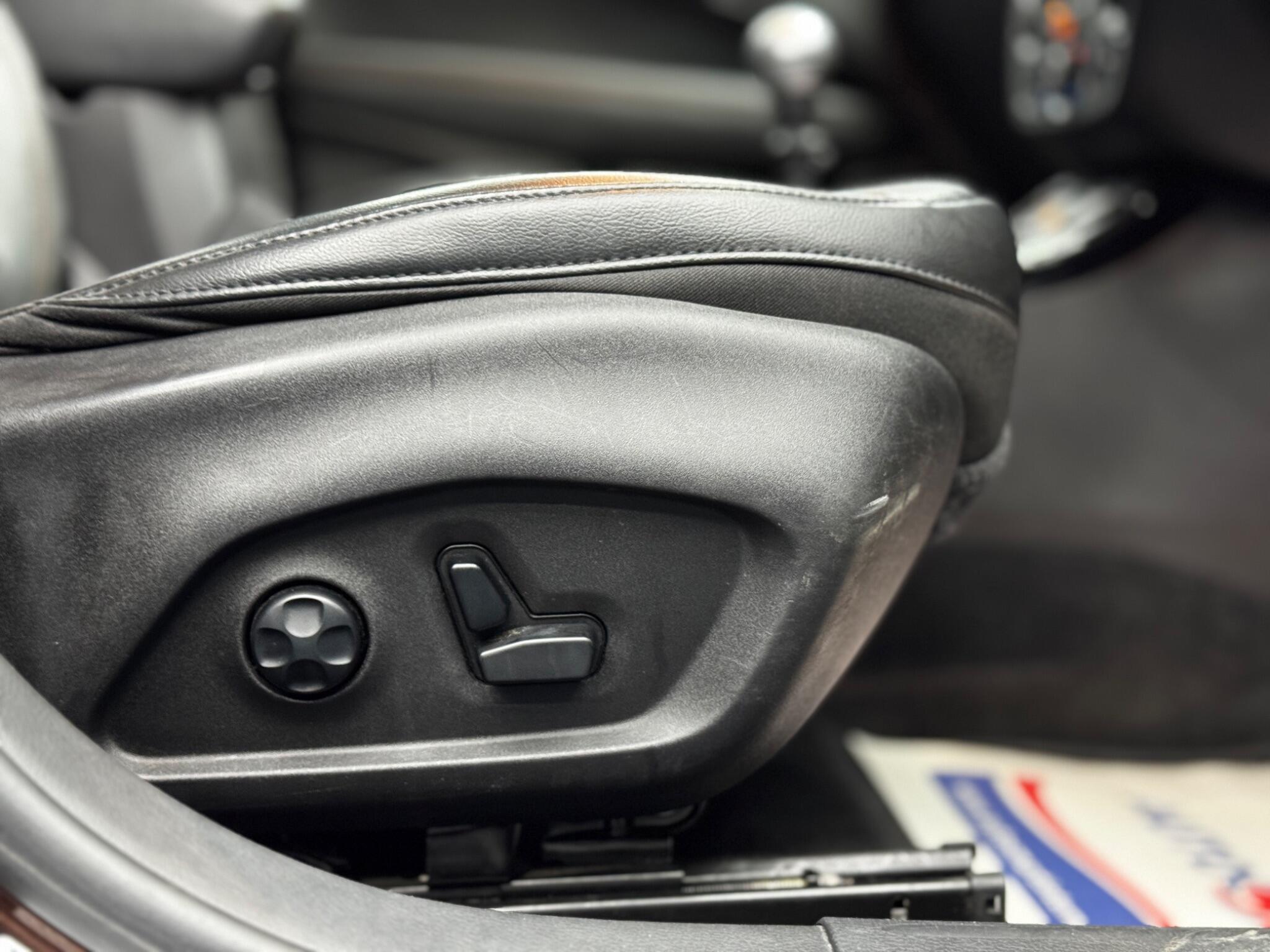 Jeep Compass 1.4T MultiAirII Limited Euro 6 (s/s) 5dr 5dr Manual 2025