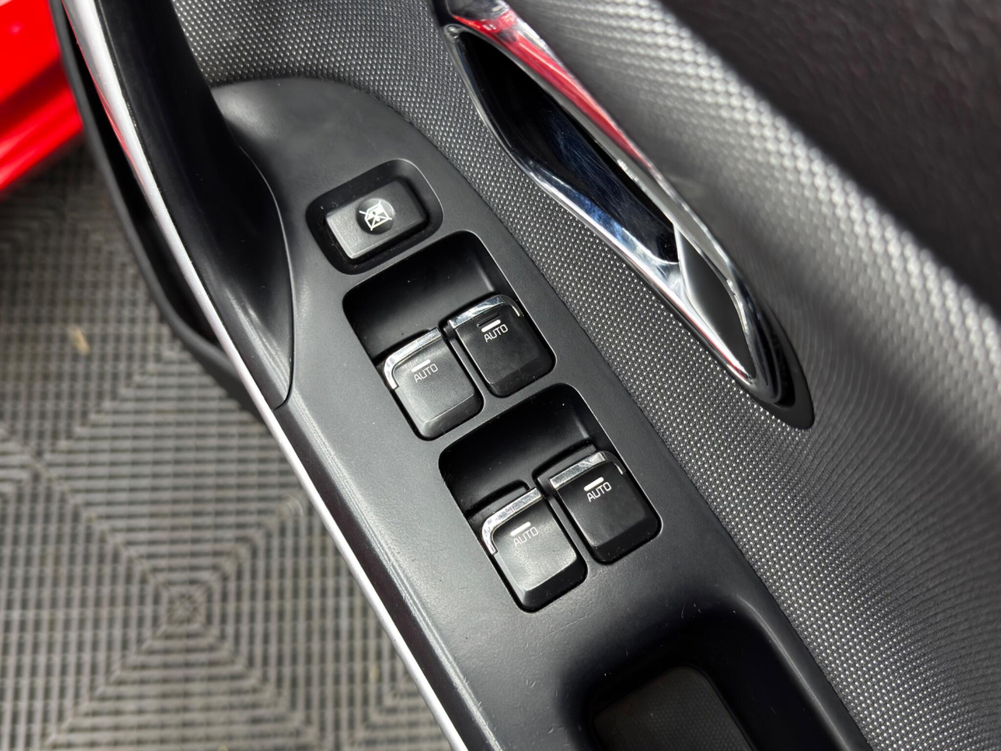 Kia Ceed 1.6 CRDi 2 DCT Euro 6 (s/s) 5dr 5dr Automatic 2026