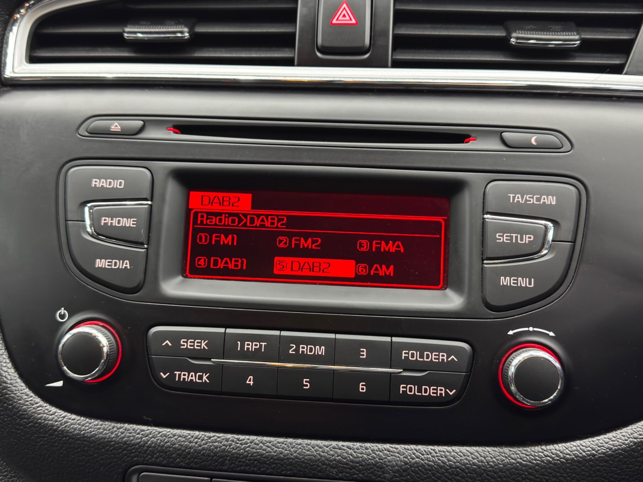 Kia Ceed 1.6 CRDi 2 DCT Euro 6 (s/s) 5dr 5dr Automatic 2026