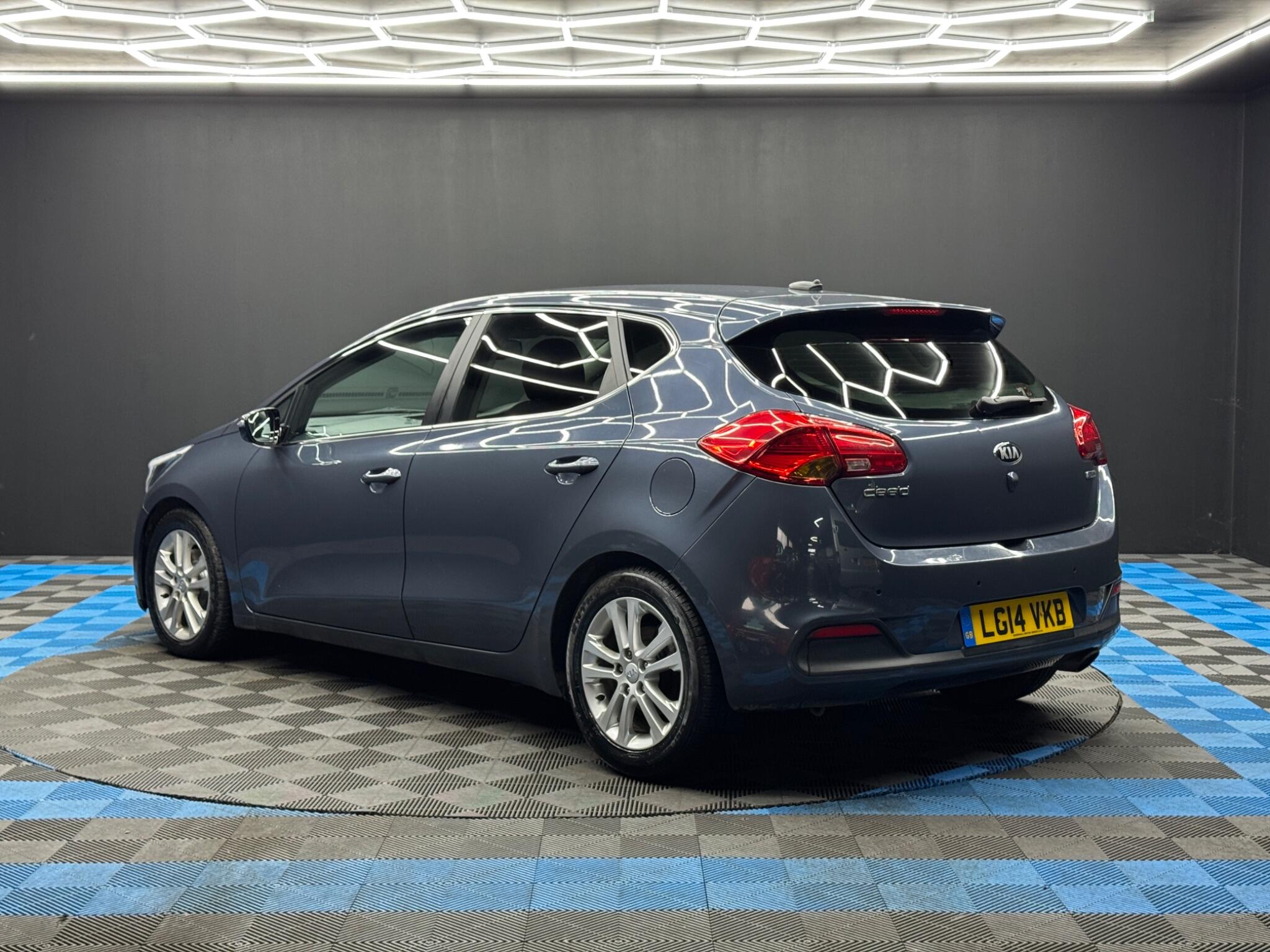 Kia Ceed 1.6 GDi EcoDynamics 3 Euro 5 (s/s) 5dr 5dr Manual 2026