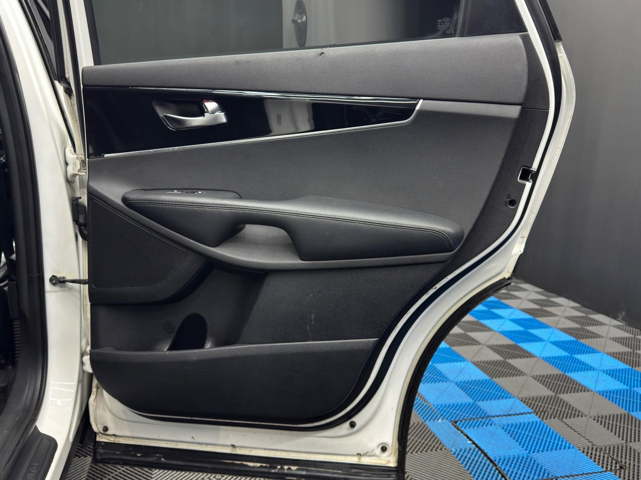 Kia Sorento 2.2 CRDi KX-2 Auto AWD Euro 6 (s/s) 5dr 5dr Automatic 2026