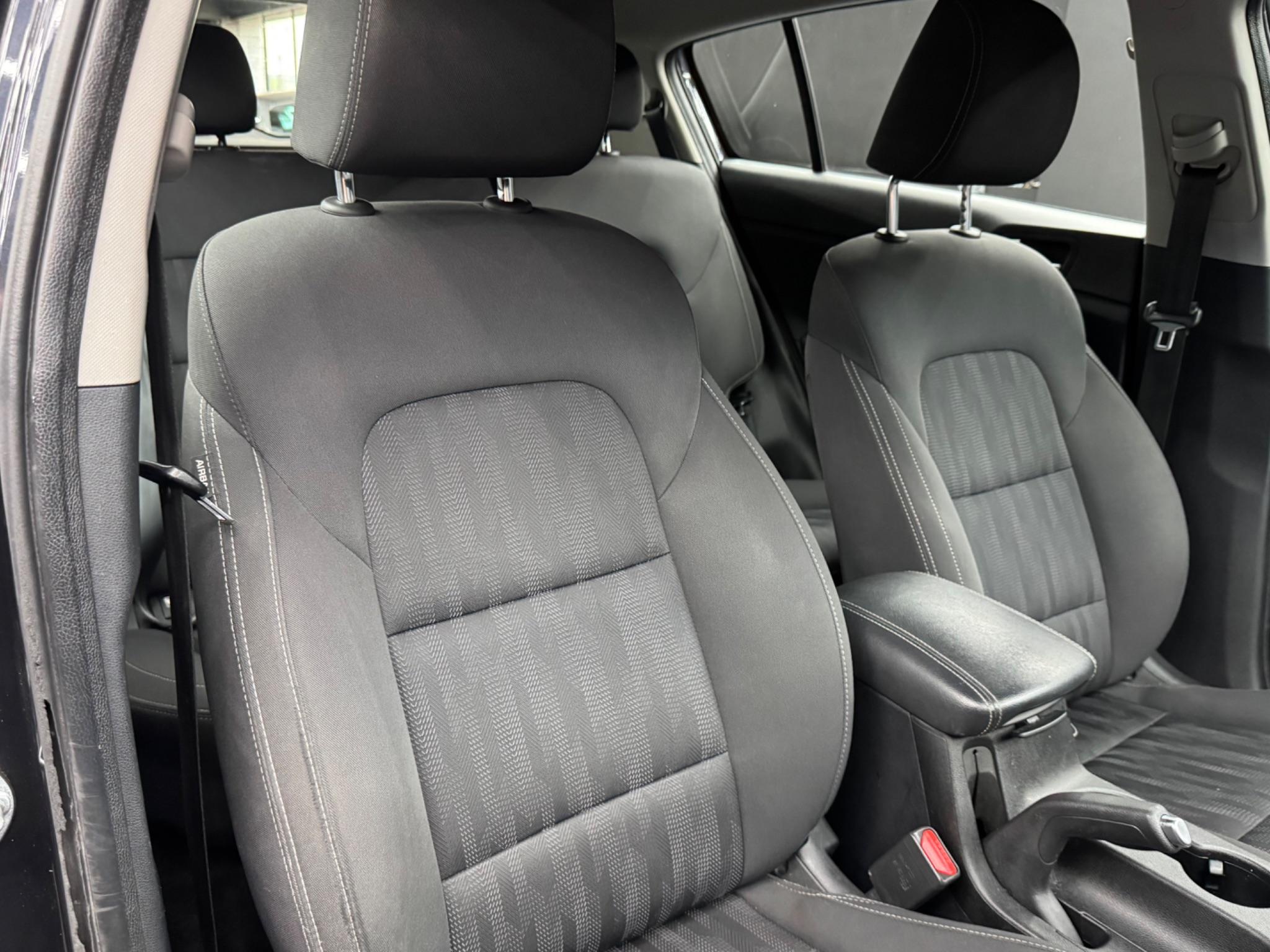 Kia Sportage 1.6 GDi 1 Euro 6 (s/s) 5dr 5dr Manual 2025