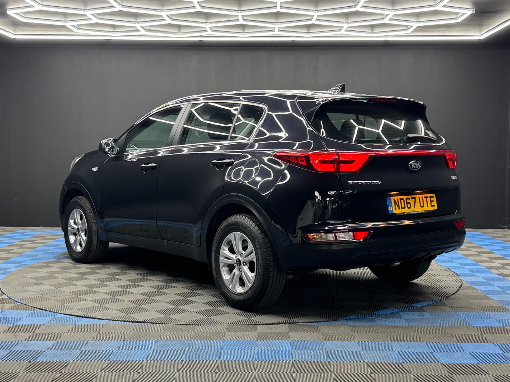 Kia Sportage 1.6 GDi 1 Euro 6 (s/s) 5dr 5dr Manual 2025