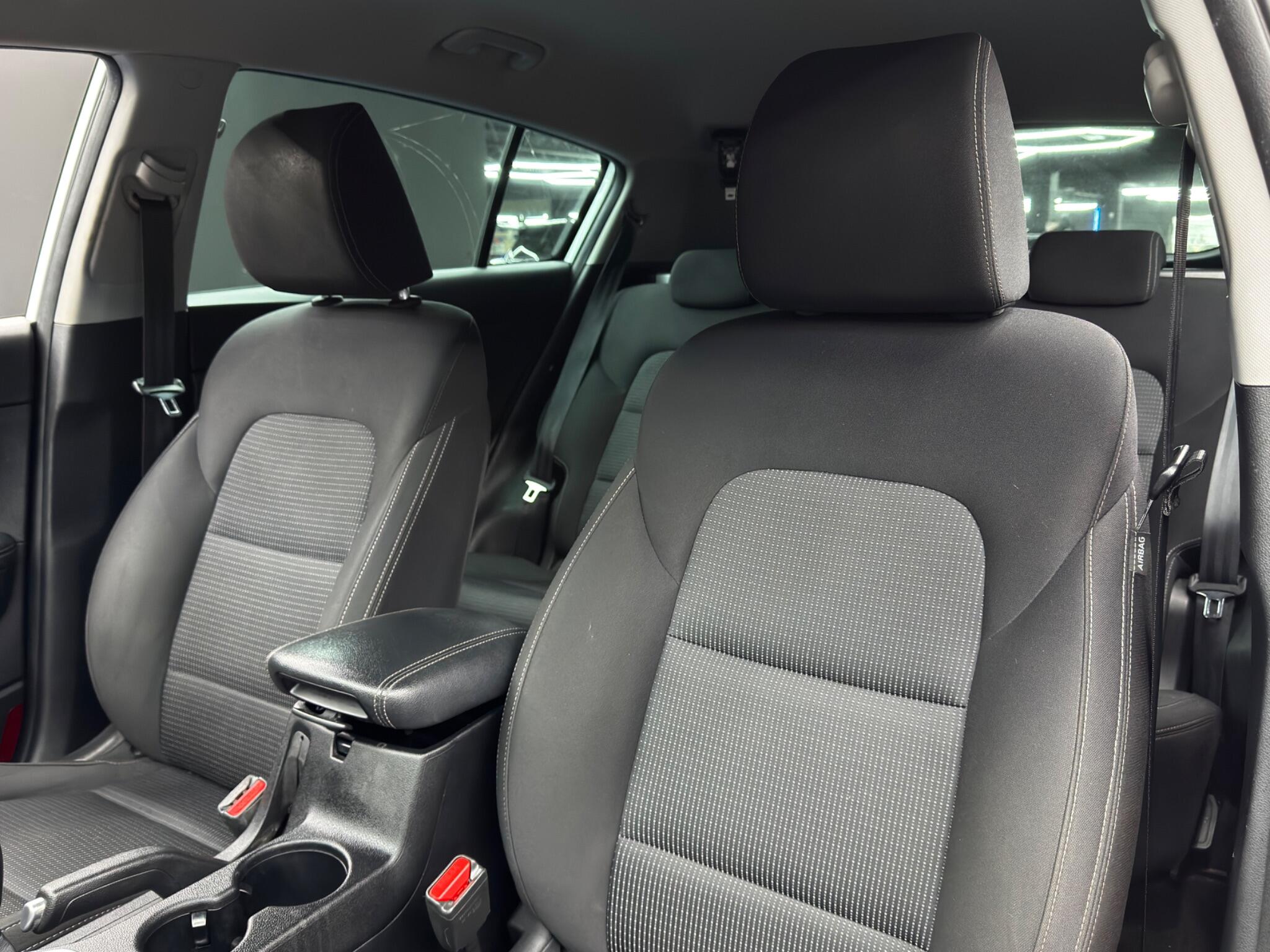 Kia Sportage 1.6 T-GDi 2 AWD Euro 6 (s/s) 5dr 5dr Manual 2026