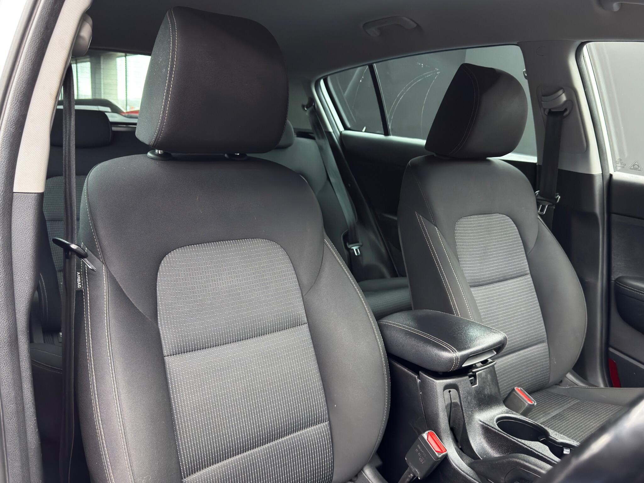 Kia Sportage 1.6 T-GDi 2 AWD Euro 6 (s/s) 5dr 5dr Manual 2026