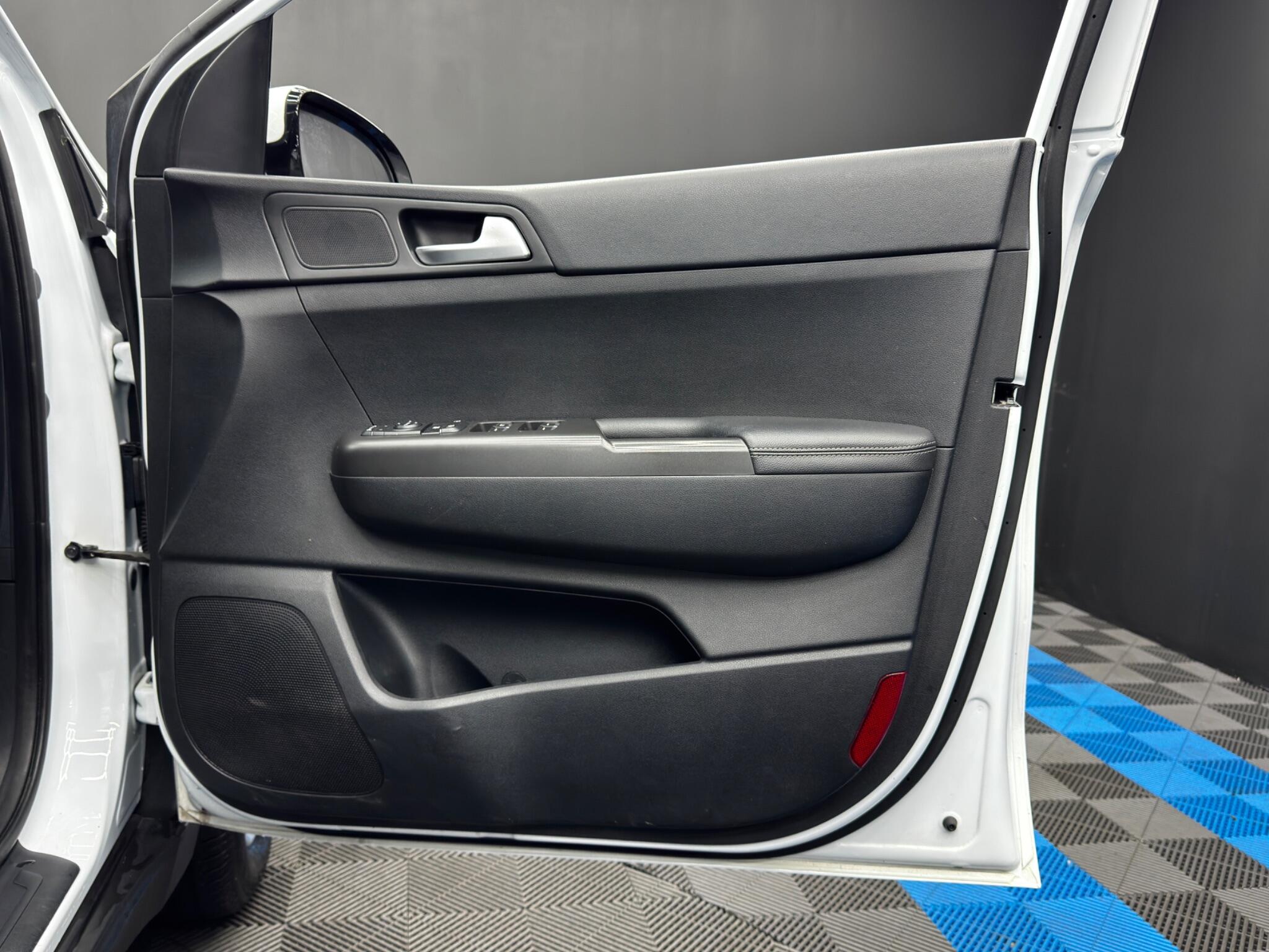 Kia Sportage 1.7 CRDi 2 Euro 6 (s/s) 5dr 5dr Manual 2026