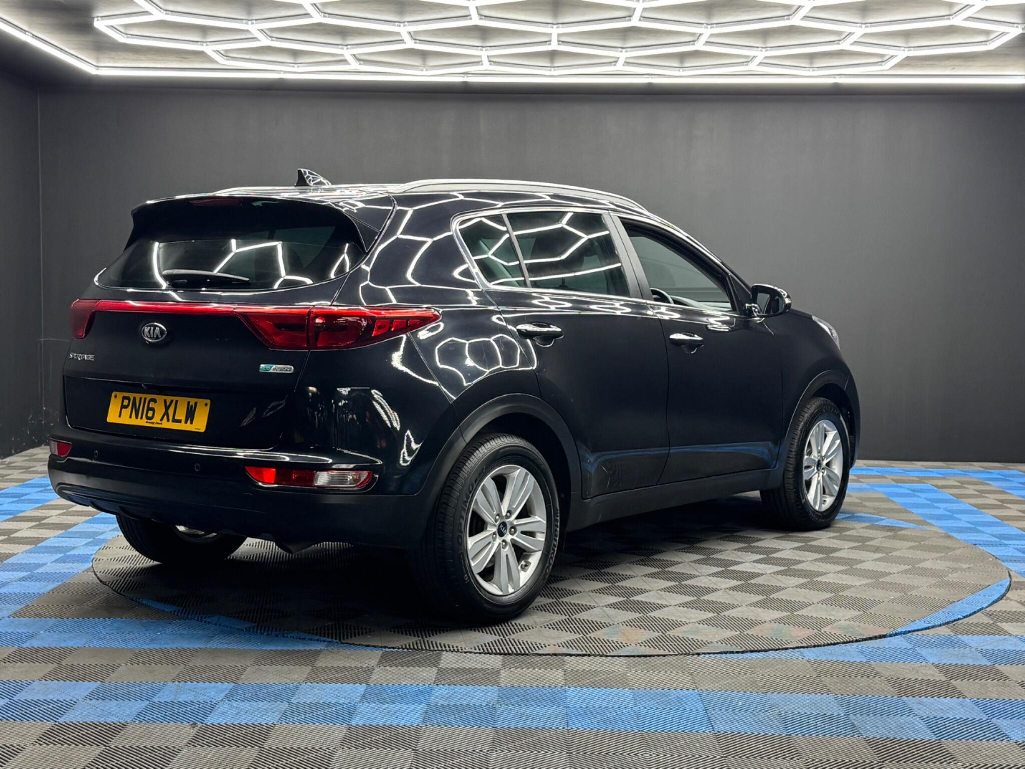 Kia Sportage 1.7 CRDi 2 Euro 6 (s/s) 5dr 5dr Manual 2025
