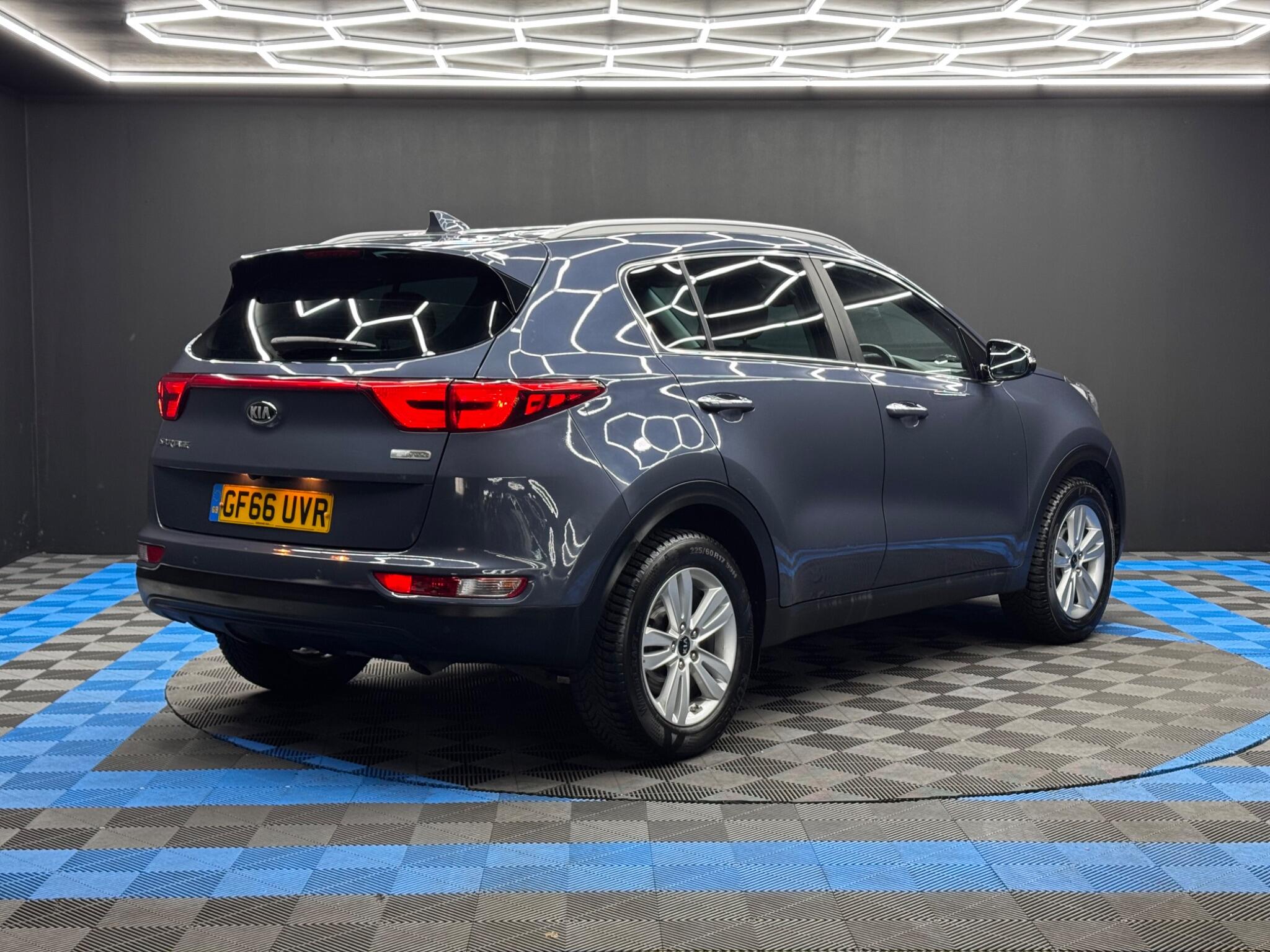 Kia Sportage 1.7 CRDi 2 Euro 6 (s/s) 5dr 5dr Manual 2025