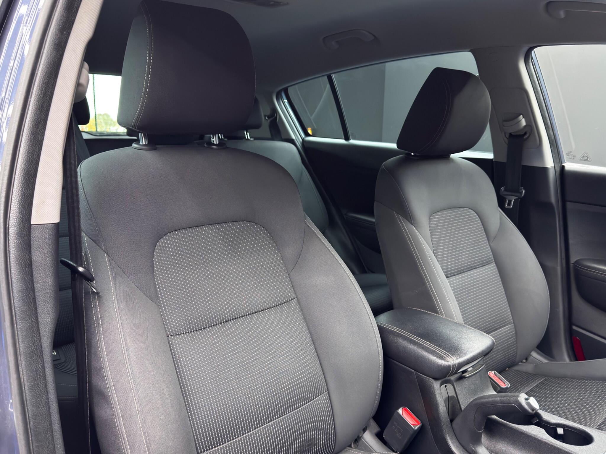 Kia Sportage 1.7 CRDi 2 Euro 6 (s/s) 5dr 5dr Manual 2025