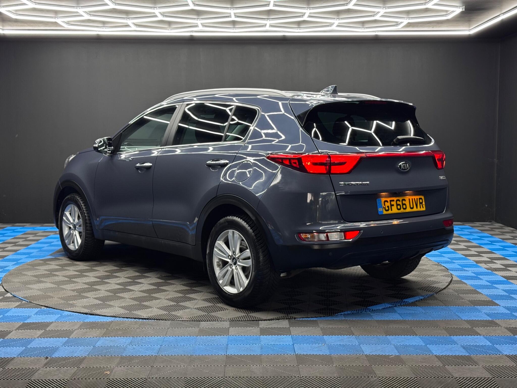 Kia Sportage 1.7 CRDi 2 Euro 6 (s/s) 5dr 5dr Manual 2025