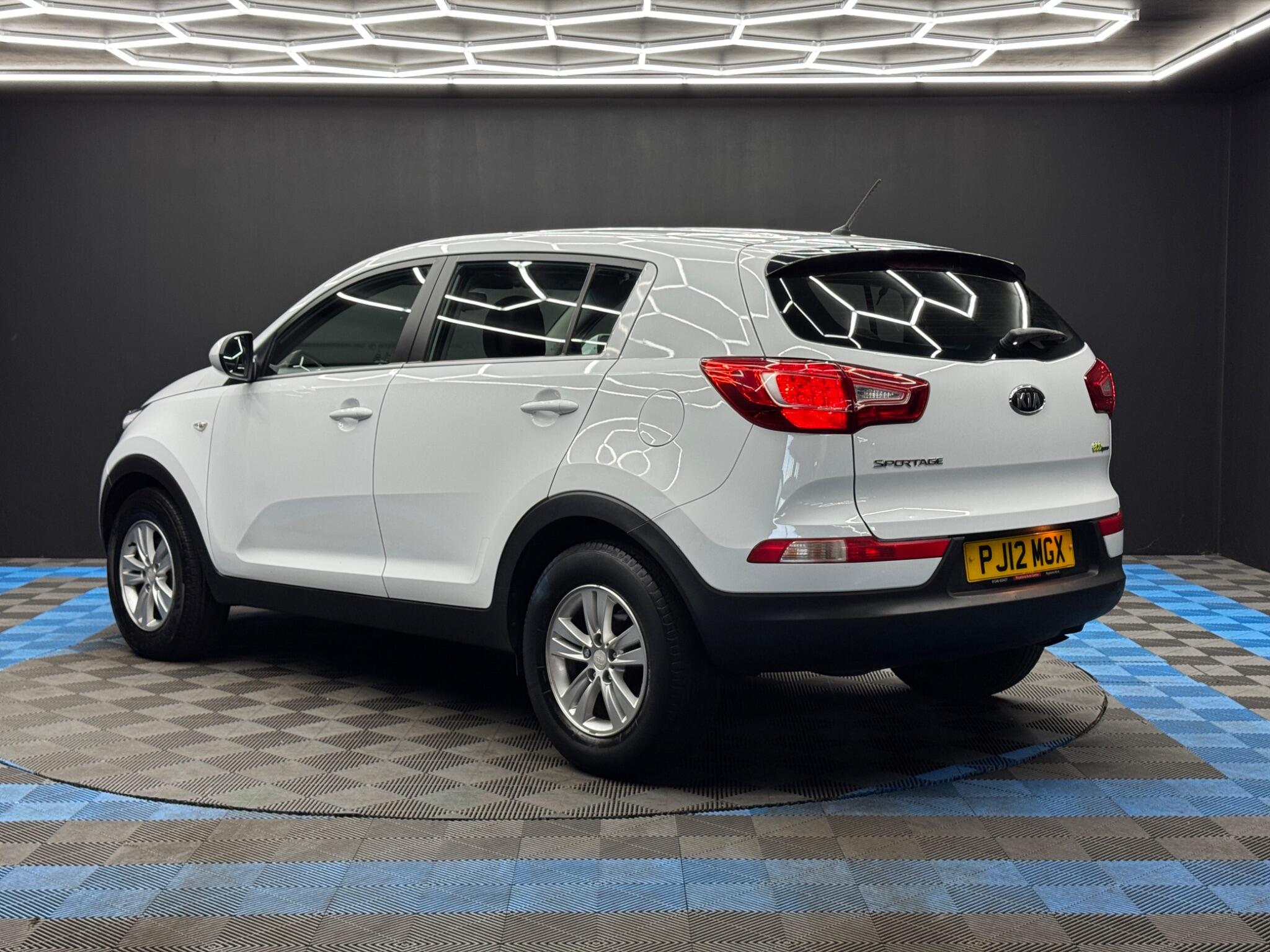 Kia Sportage 1.7 CRDi EcoDynamics 1 2WD Euro 5 (s/s) 5dr 5dr Manual 2026