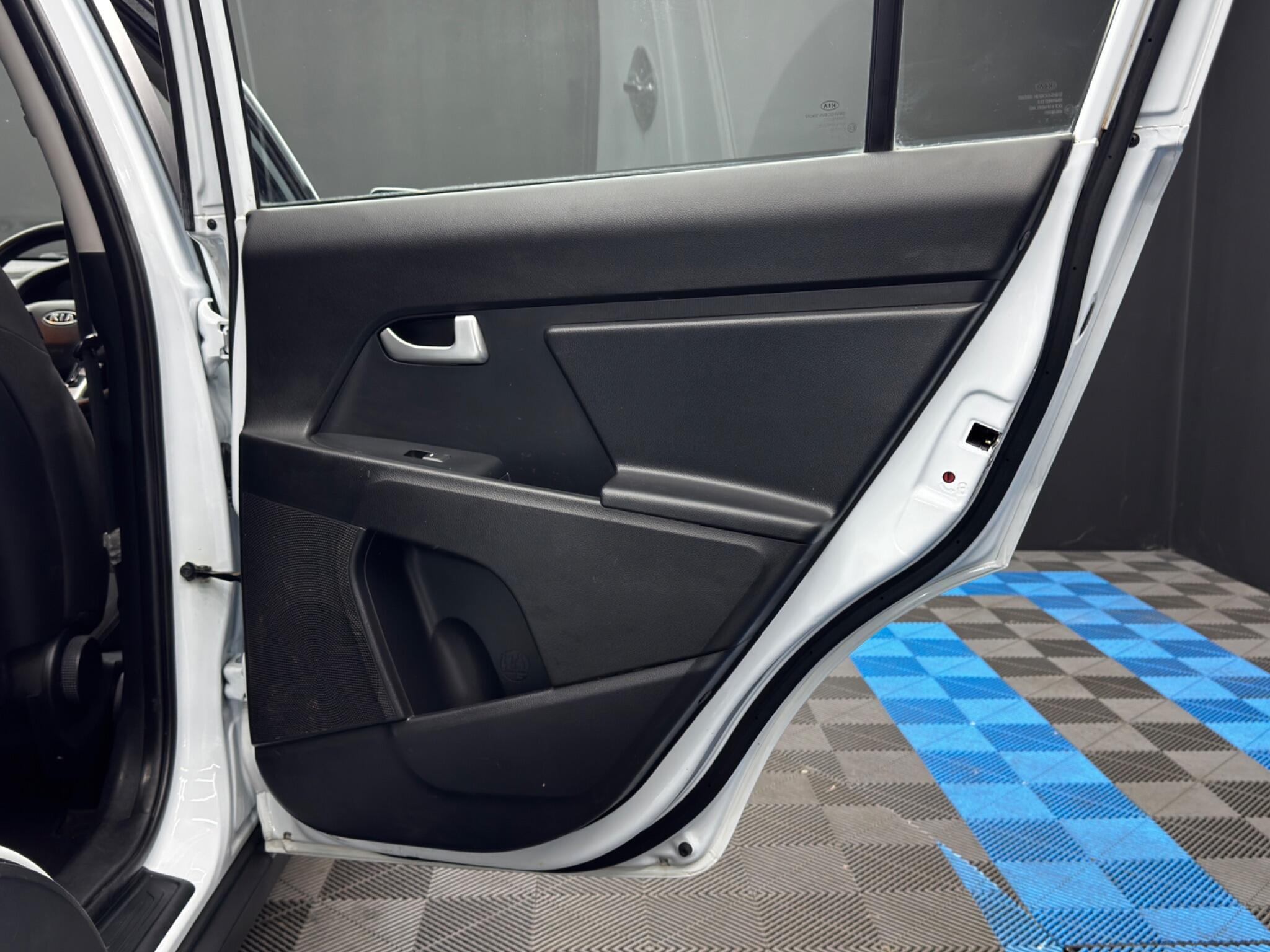 Kia Sportage 1.7 CRDi EcoDynamics 1 2WD Euro 5 (s/s) 5dr 5dr Manual 2026