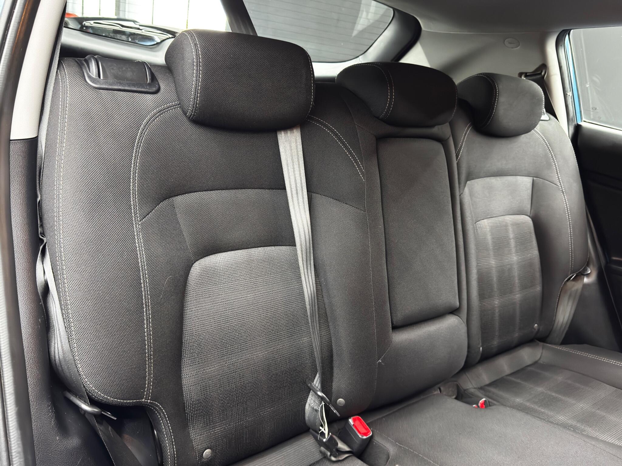 Kia Sportage 1.7 CRDi EcoDynamics 1 2WD Euro 5 (s/s) 5dr 5dr Manual 2025