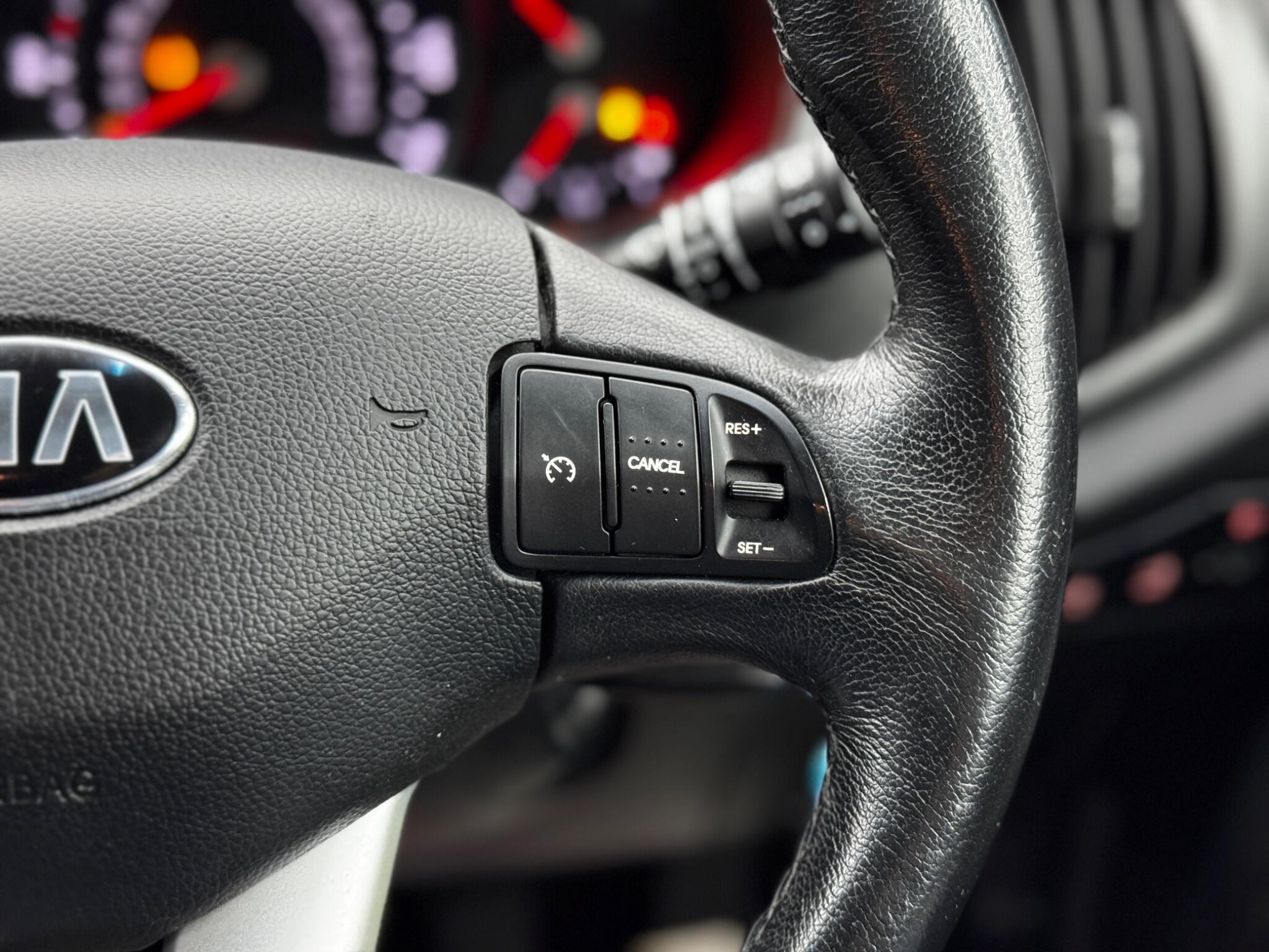 Kia Sportage 1.7 CRDi EcoDynamics 1 2WD Euro 5 (s/s) 5dr 5dr Manual 2025