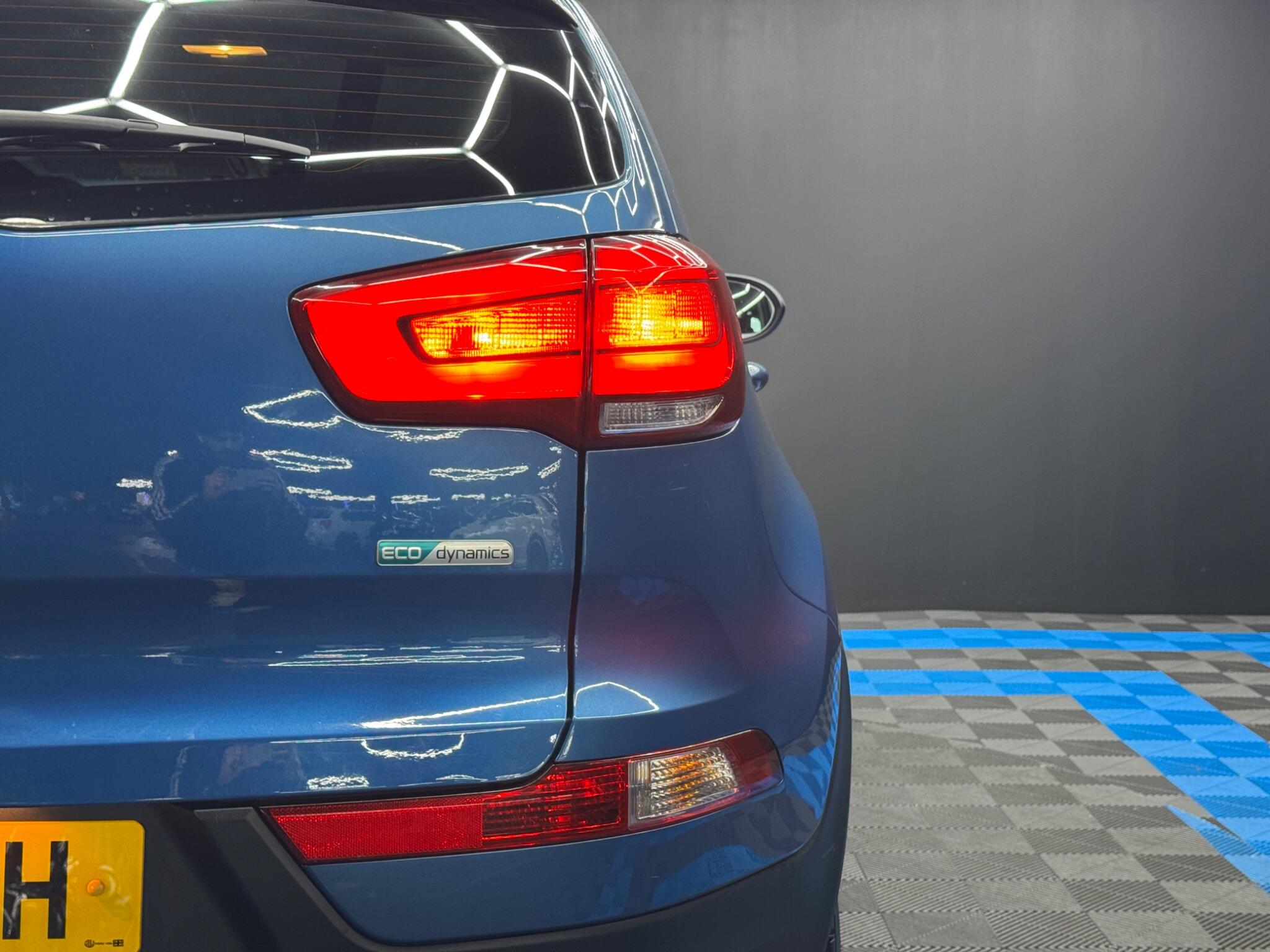 Kia Sportage 1.7 CRDi EcoDynamics 1 2WD Euro 5 (s/s) 5dr 5dr Manual 2025