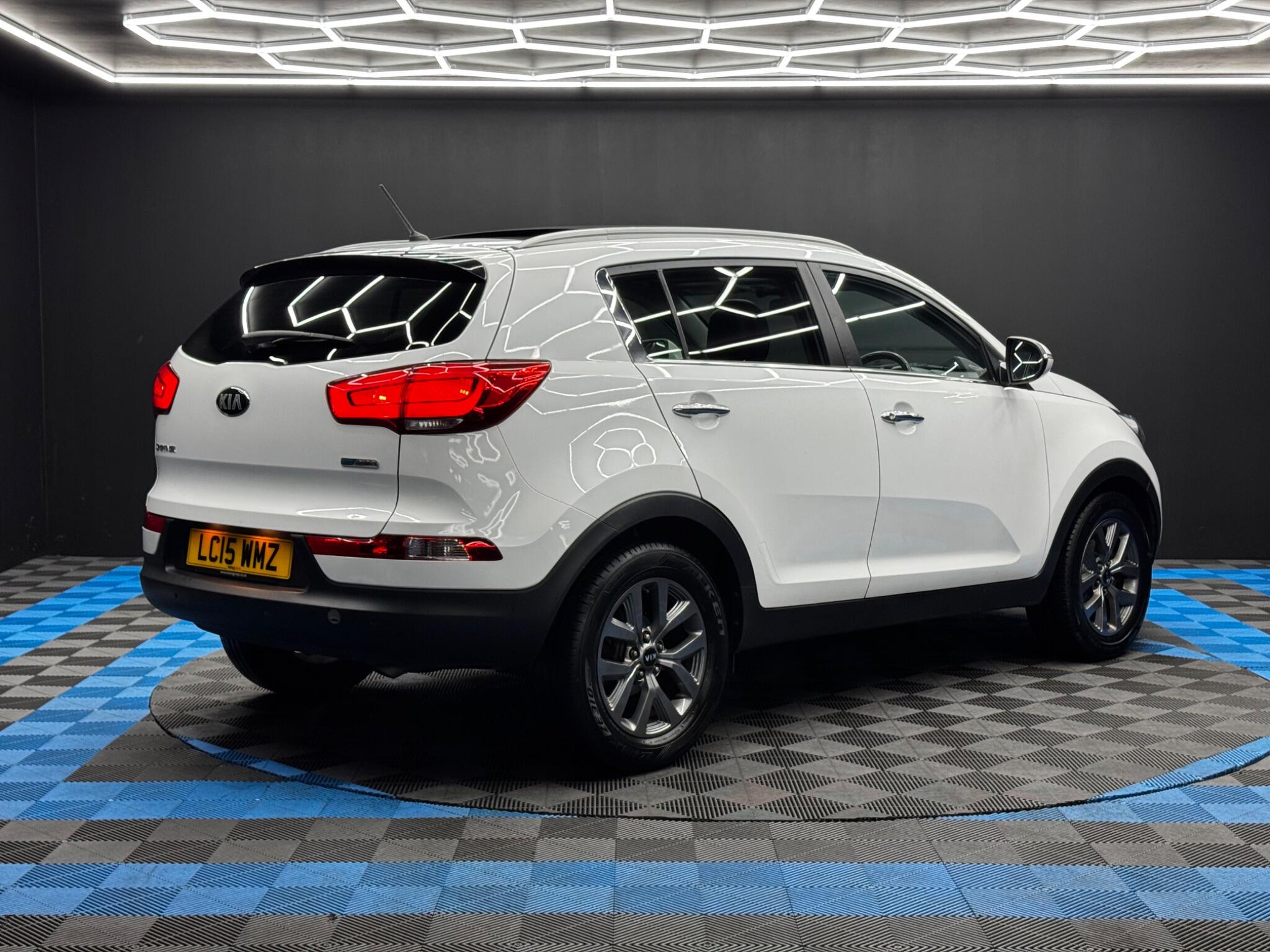 Kia Sportage 1.7 CRDi EcoDynamics 2 2WD Euro 6 (s/s) 5dr 5dr Manual 2025