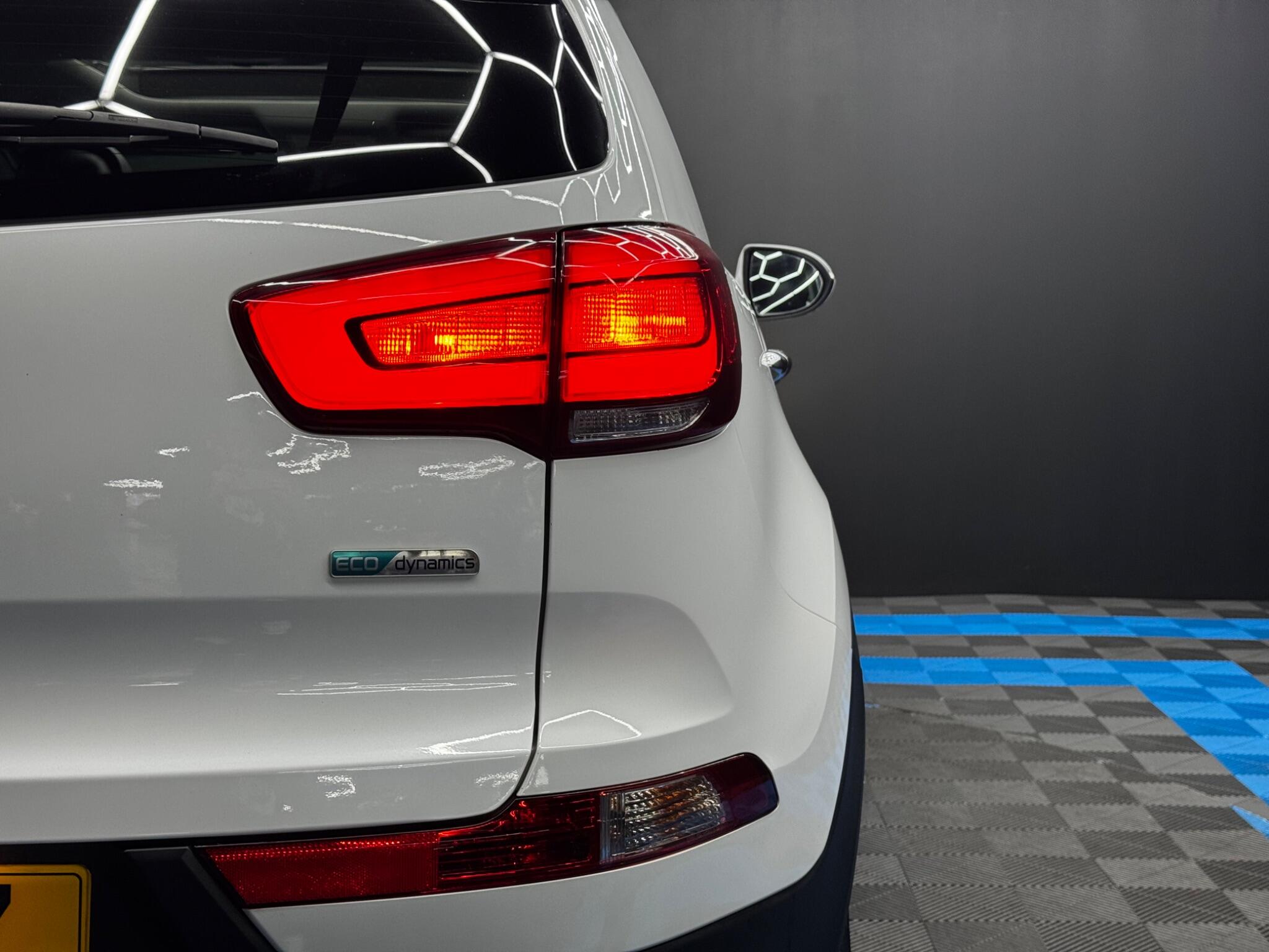 Kia Sportage 1.7 CRDi EcoDynamics 2 2WD Euro 6 (s/s) 5dr 5dr Manual 2025