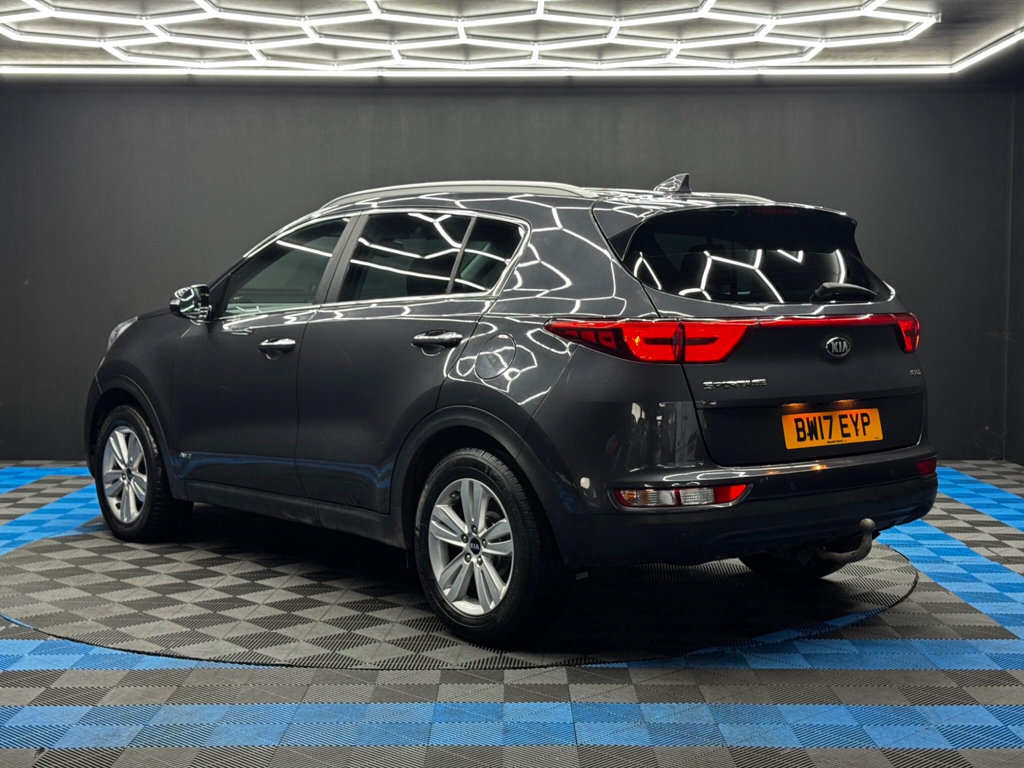 Kia Sportage 2.0 CRDi KX-2 AWD Euro 6 5dr 5dr Manual 2025