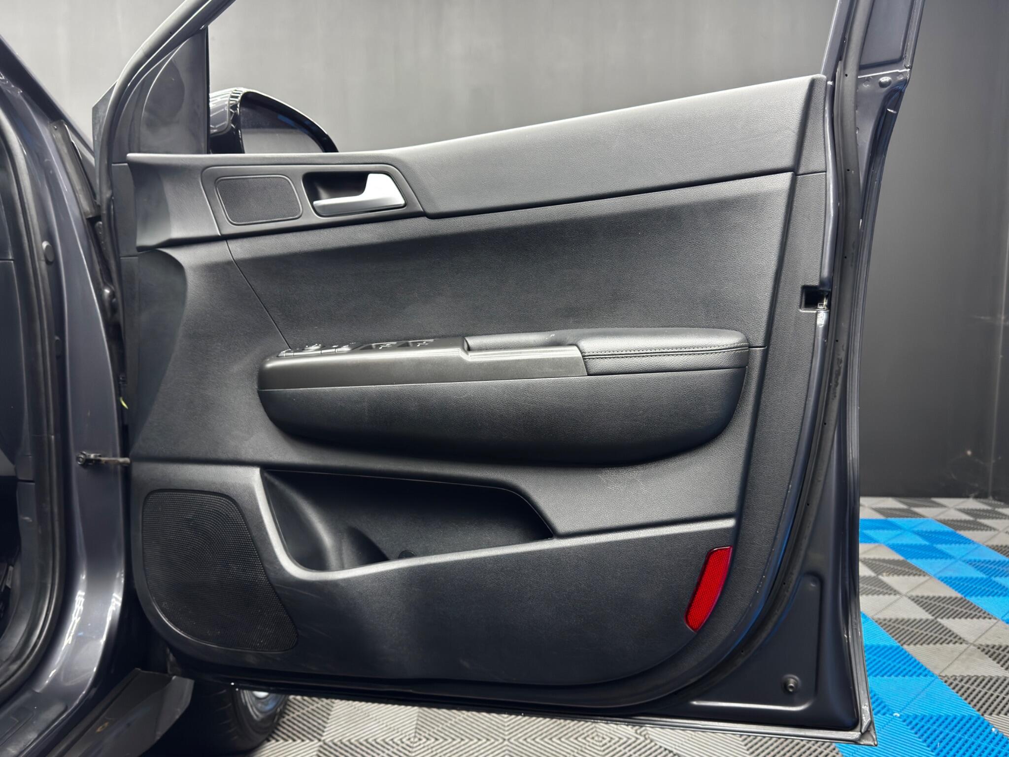 Kia Sportage 2.0 CRDi KX-2 AWD Euro 6 5dr 5dr Manual 2025