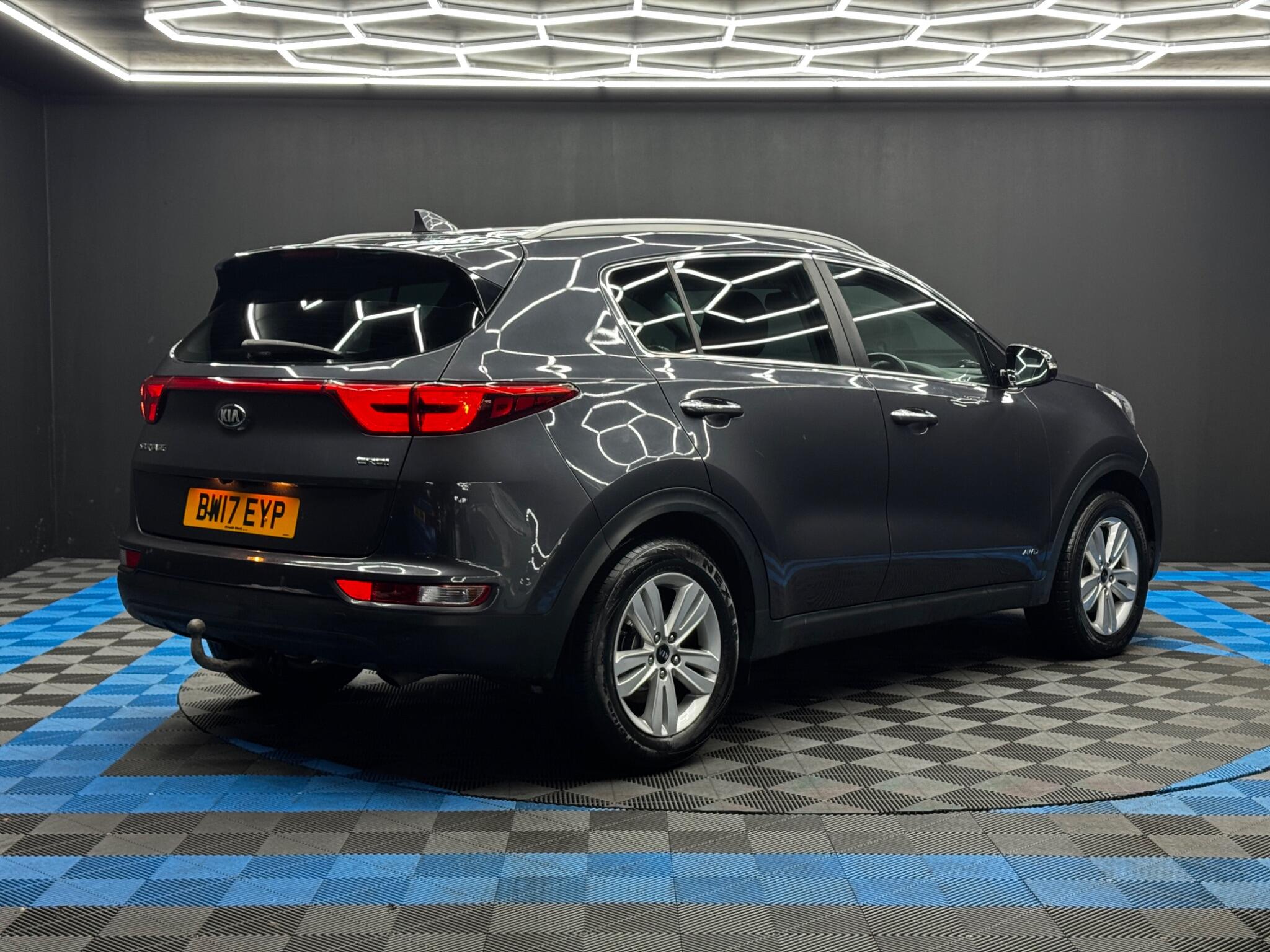 Kia Sportage 2.0 CRDi KX-2 AWD Euro 6 5dr 5dr Manual 2025