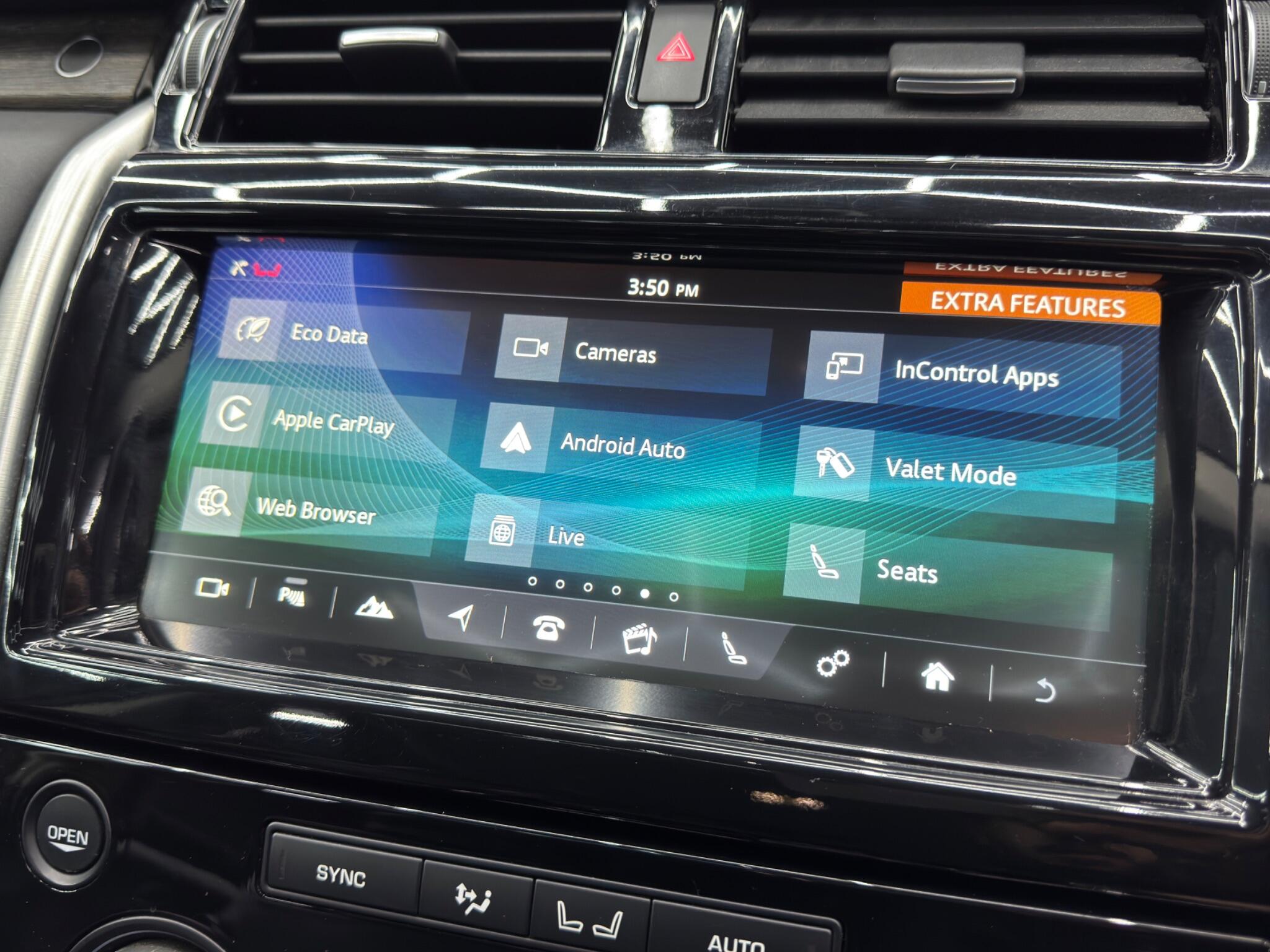 Land Rover DISCOVERY 3.0 TD V6 HSE Auto 4WD Euro 6 (s/s) 5dr 5dr Automatic 2026