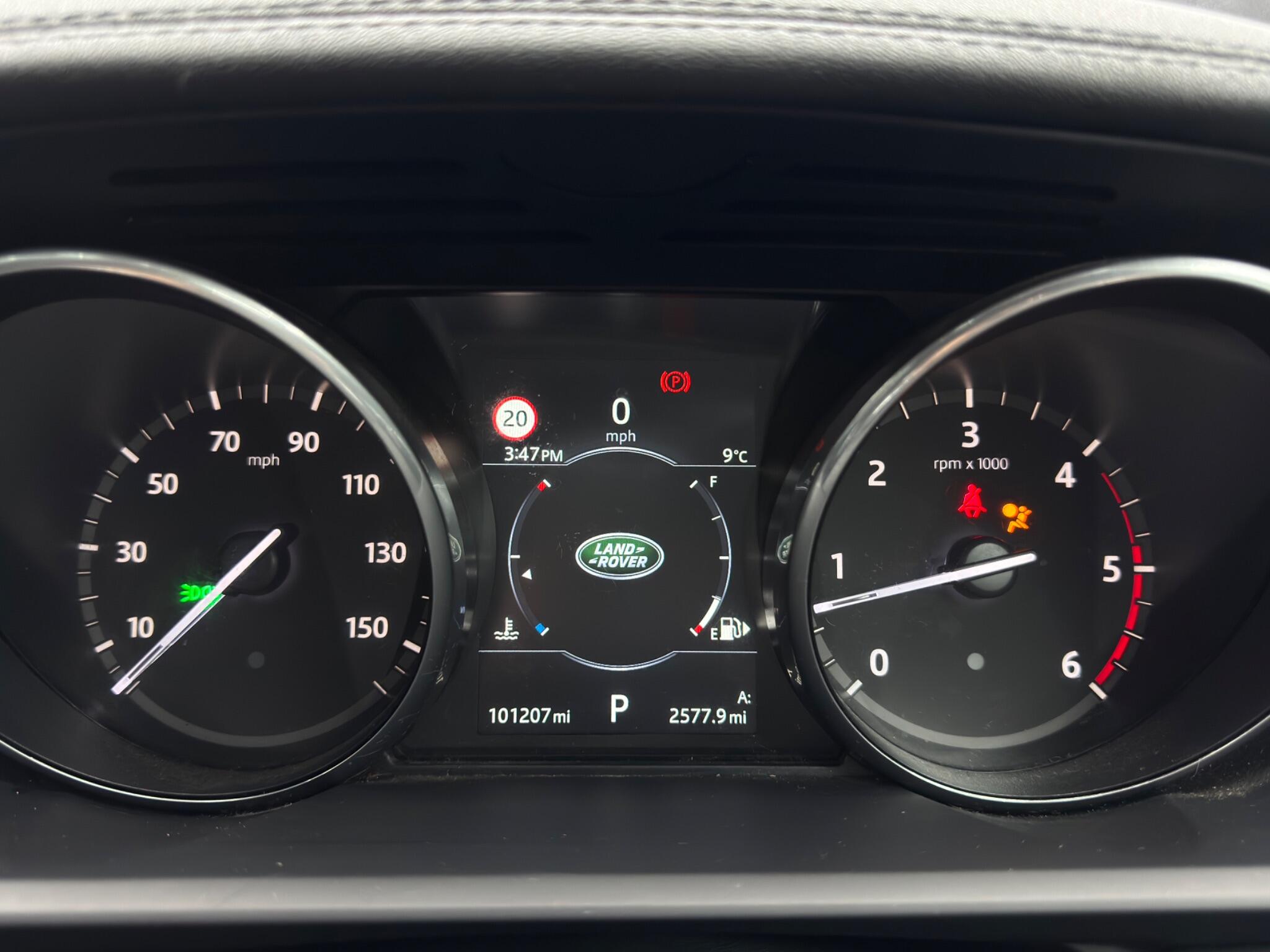 Land Rover DISCOVERY 3.0 TD V6 HSE Auto 4WD Euro 6 (s/s) 5dr 5dr Automatic 2026