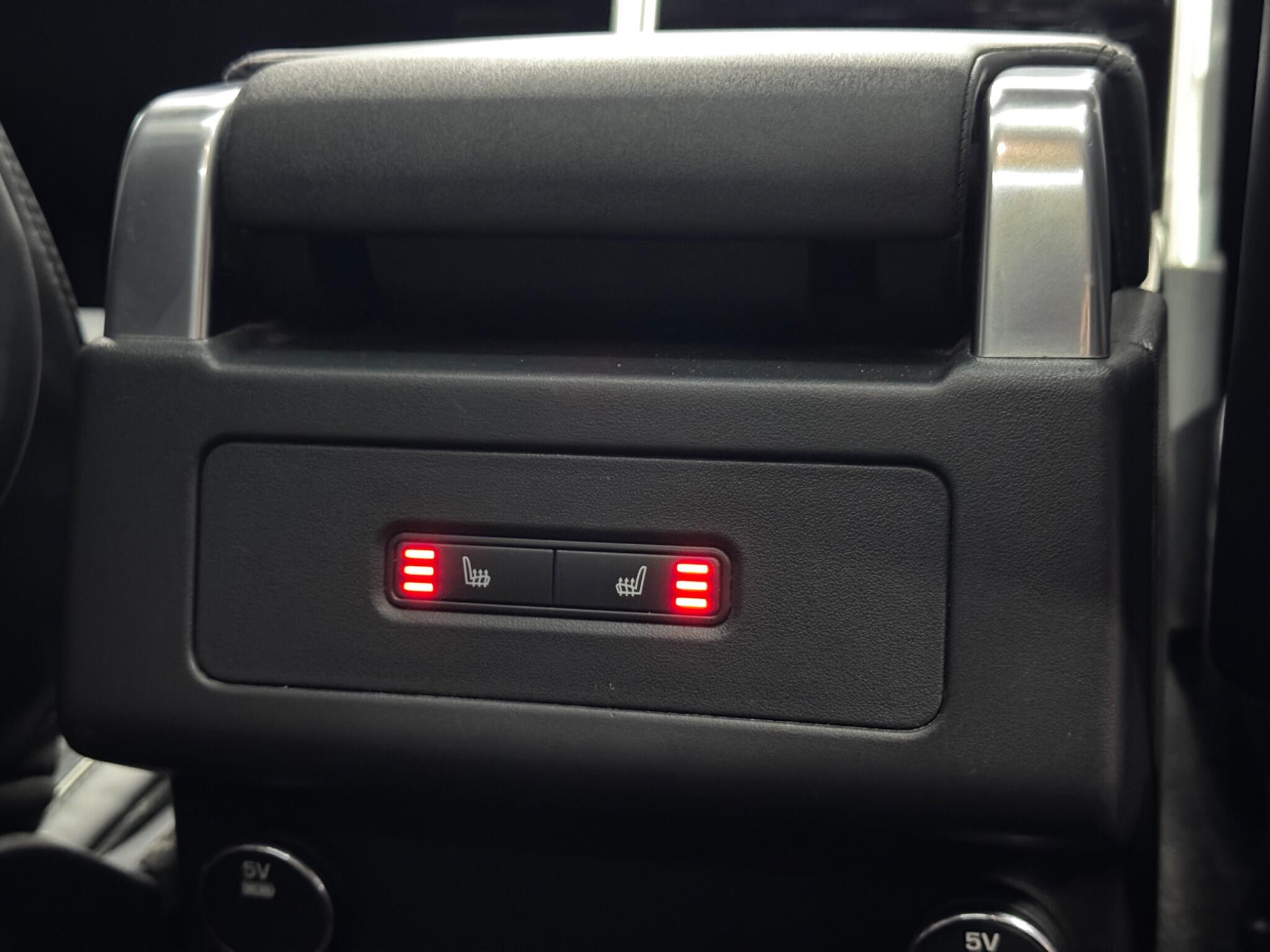 Land Rover DISCOVERY 3.0 TD V6 HSE Auto 4WD Euro 6 (s/s) 5dr 5dr Automatic 2026