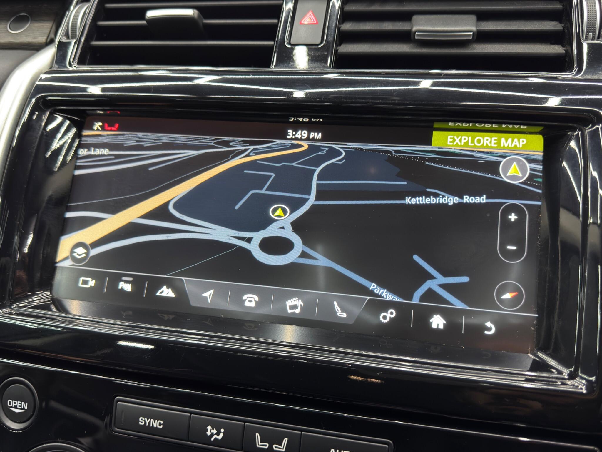 Land Rover DISCOVERY 3.0 TD V6 HSE Auto 4WD Euro 6 (s/s) 5dr 5dr Automatic 2026