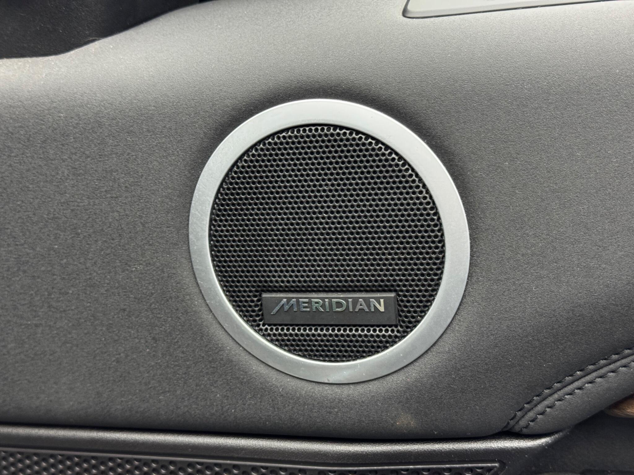 Land Rover DISCOVERY 3.0 TD V6 HSE Auto 4WD Euro 6 (s/s) 5dr 5dr Automatic 2026