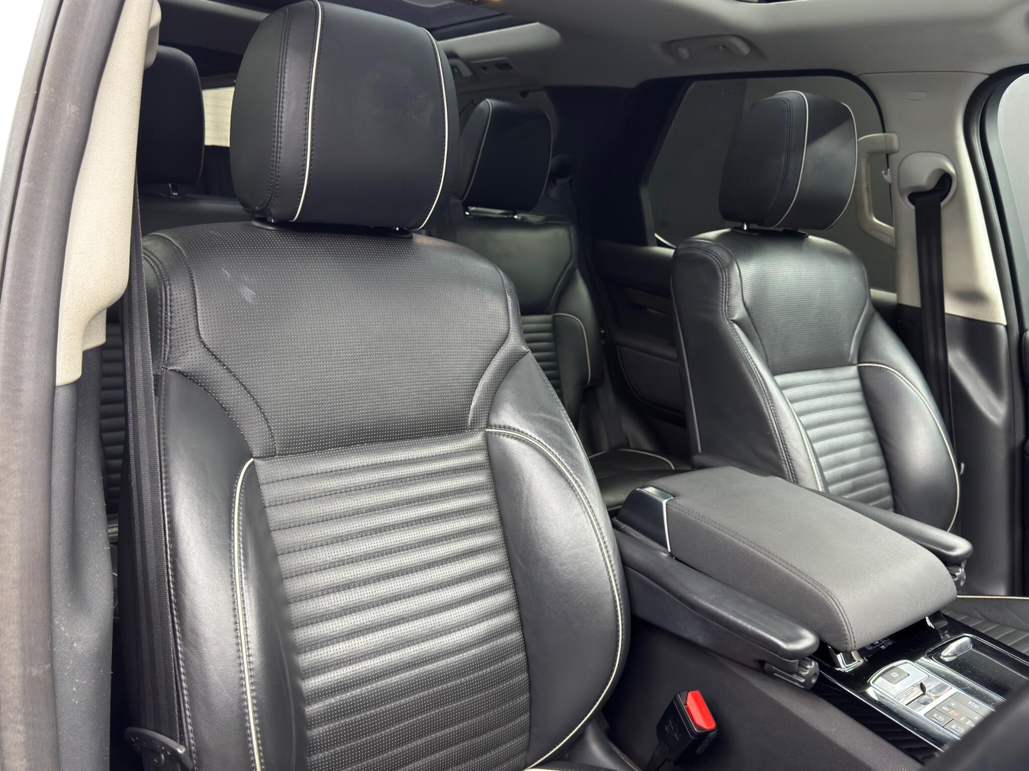 Land Rover DISCOVERY 3.0 TD V6 HSE Auto 4WD Euro 6 (s/s) 5dr 5dr Automatic 2026