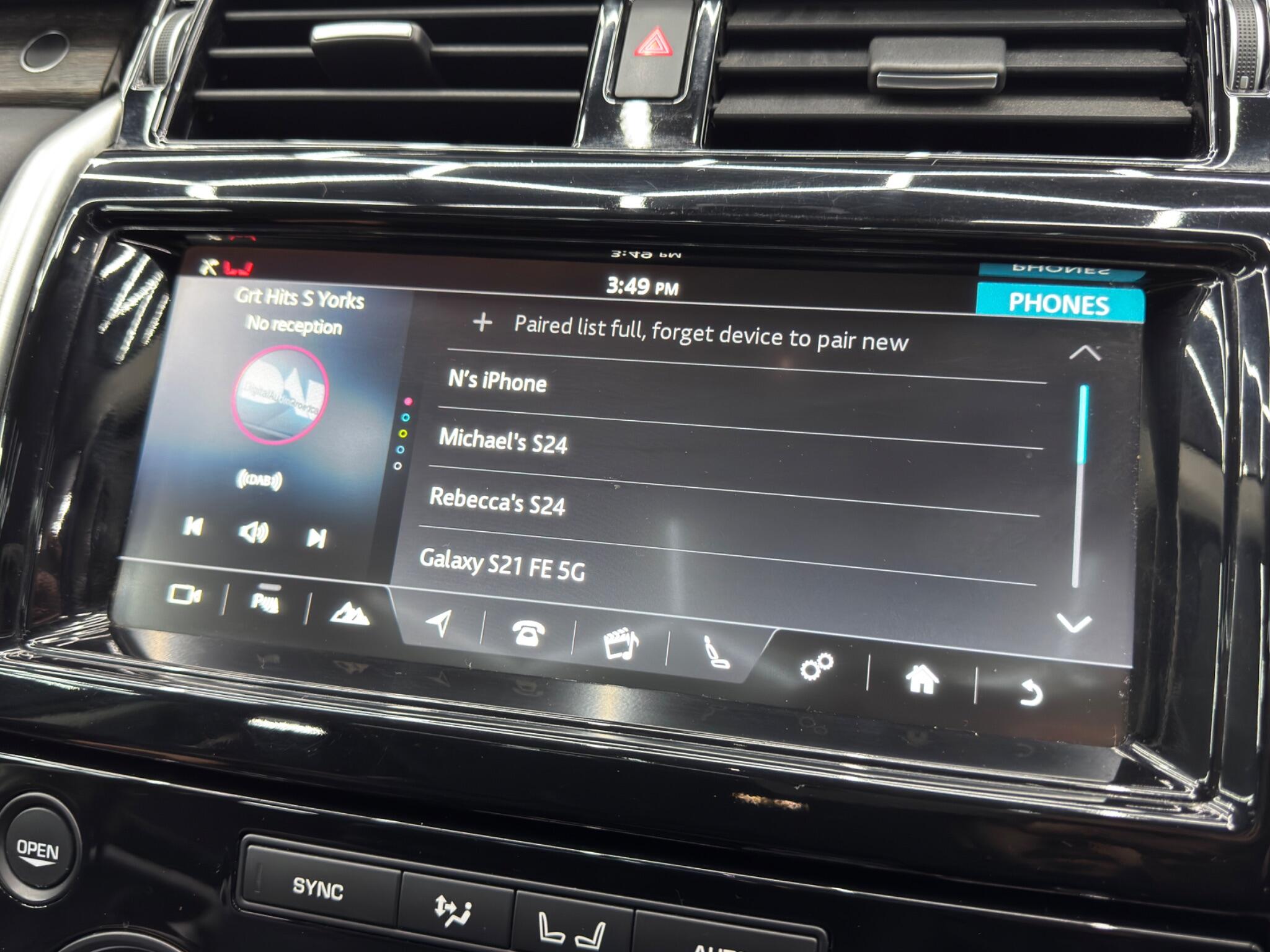 Land Rover DISCOVERY 3.0 TD V6 HSE Auto 4WD Euro 6 (s/s) 5dr 5dr Automatic 2026