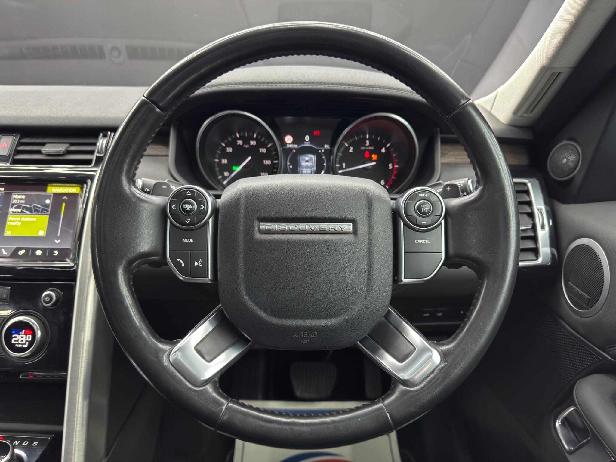 Land Rover DISCOVERY 3.0 TD V6 HSE Auto 4WD Euro 6 (s/s) 5dr 5dr Automatic 2026