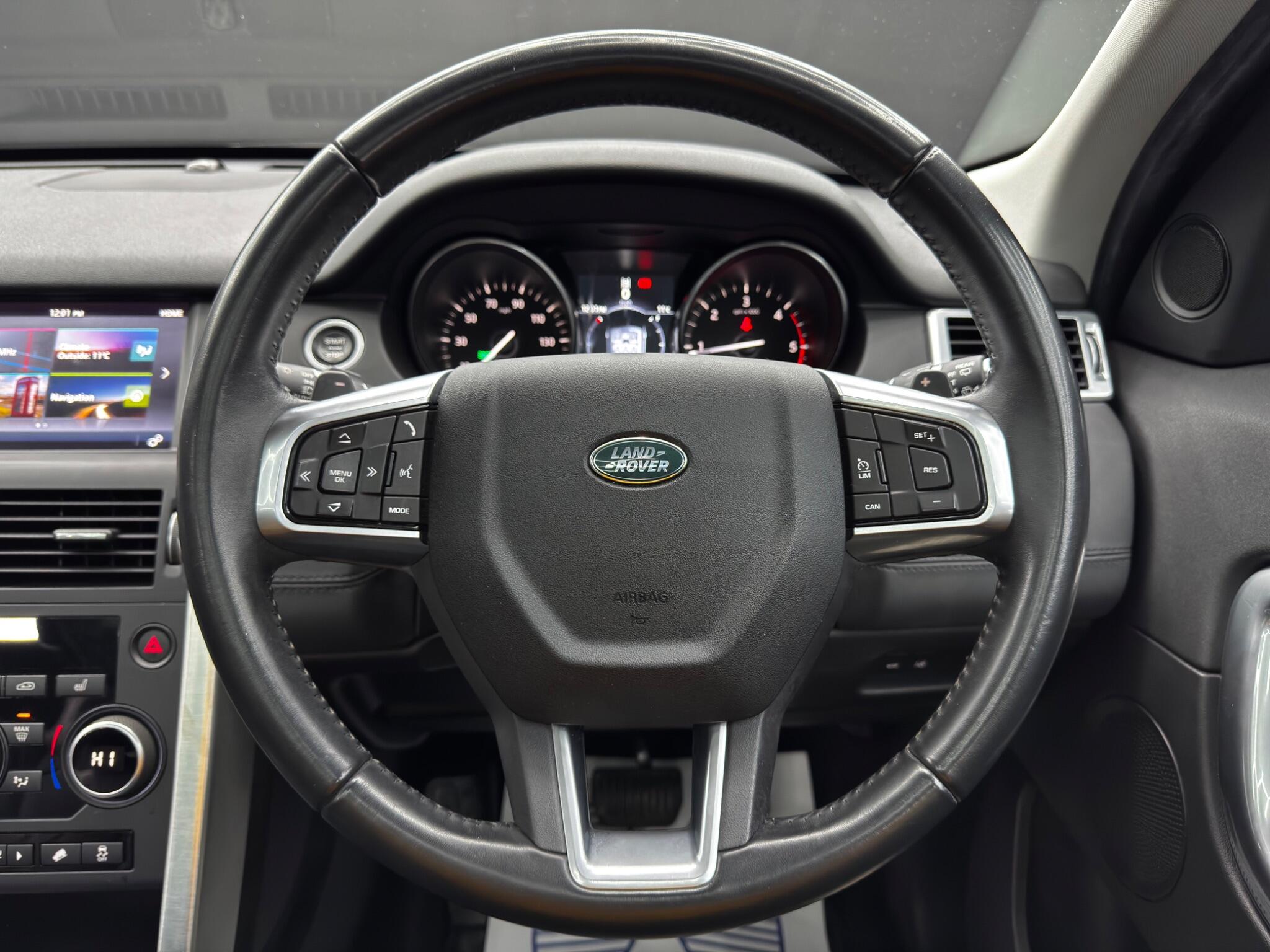 Land Rover Discovery Sport 2.0 TD4 HSE Black Auto 4WD Euro 6 (s/s) 5dr 5dr Automatic 2025