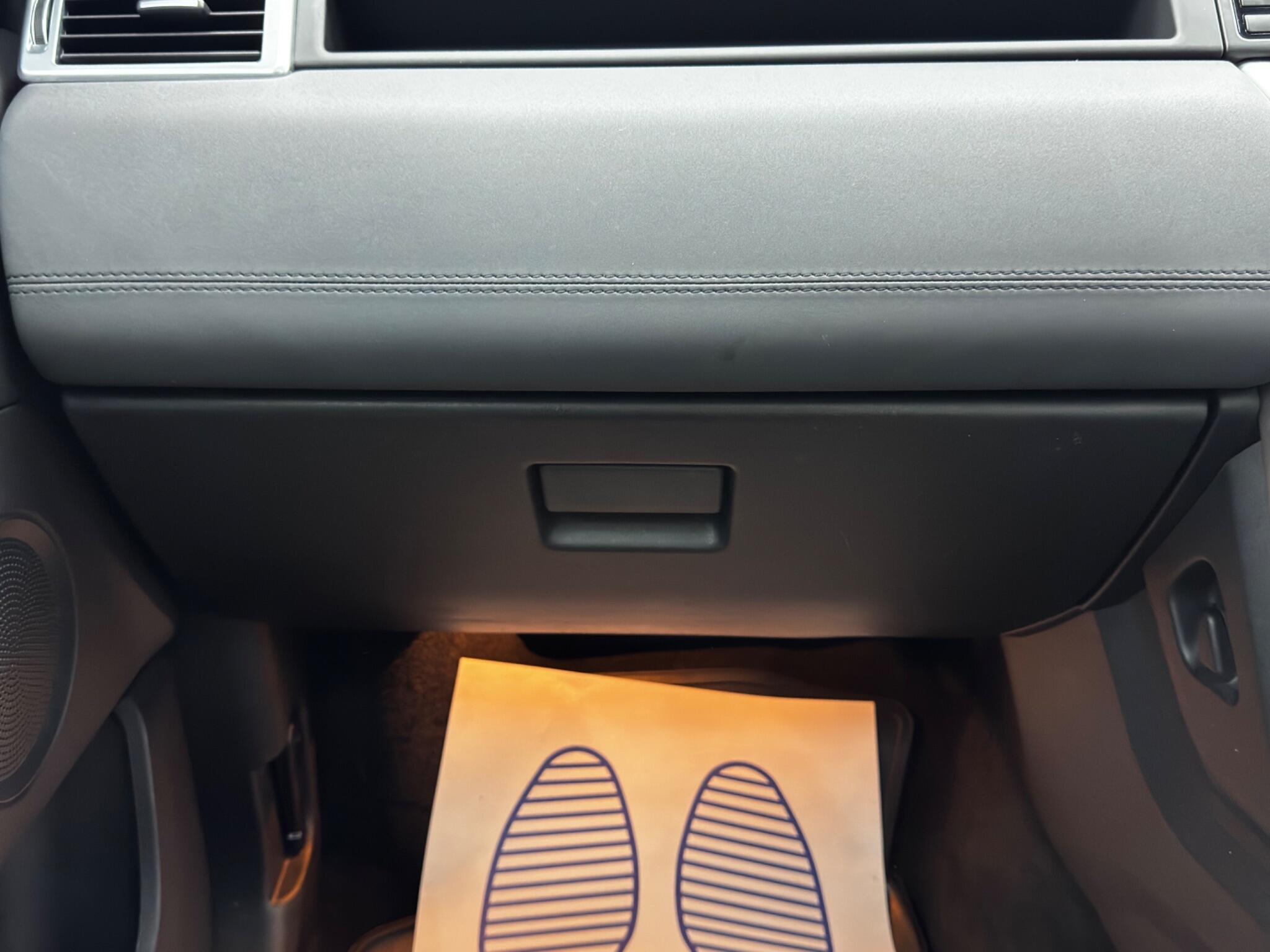 Land Rover Discovery Sport 2.0 TD4 HSE Black Auto 4WD Euro 6 (s/s) 5dr 5dr Automatic 2025