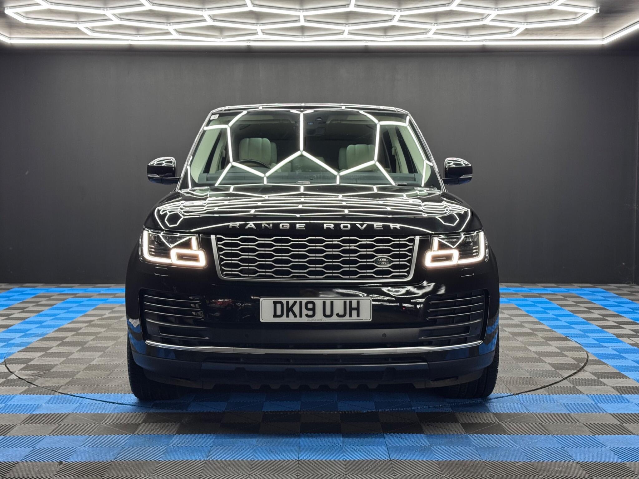 Euro Que Range Rover Used Land Rover Range Rover 3.0 SD V6 Vogue Auto 4WD Euro 6 (s/s) 5dr ...