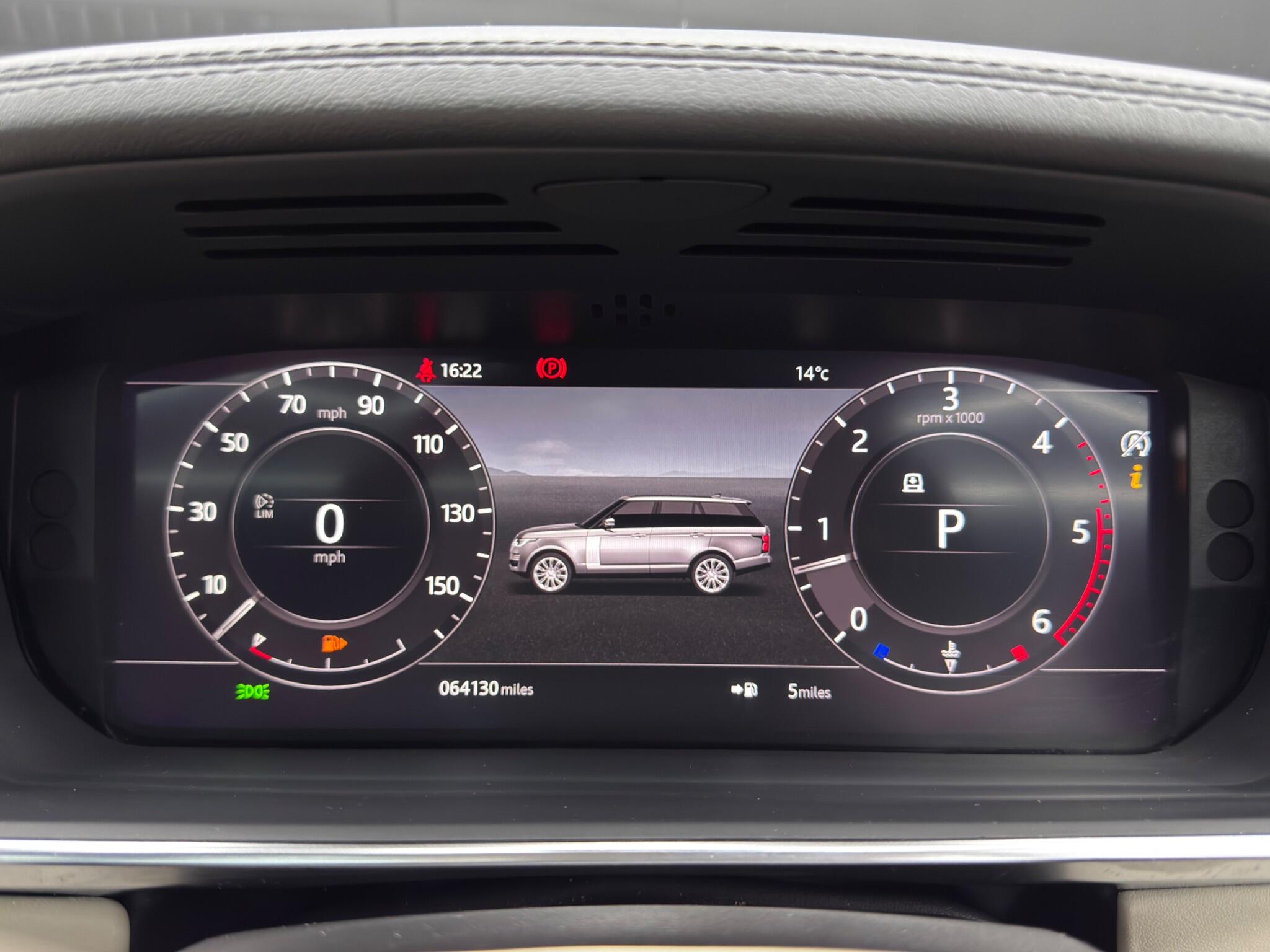 Land Rover Range Rover 3.0 SD V6 Vogue Auto 4WD Euro 6 (s/s) 5dr 5dr Automatic 2025