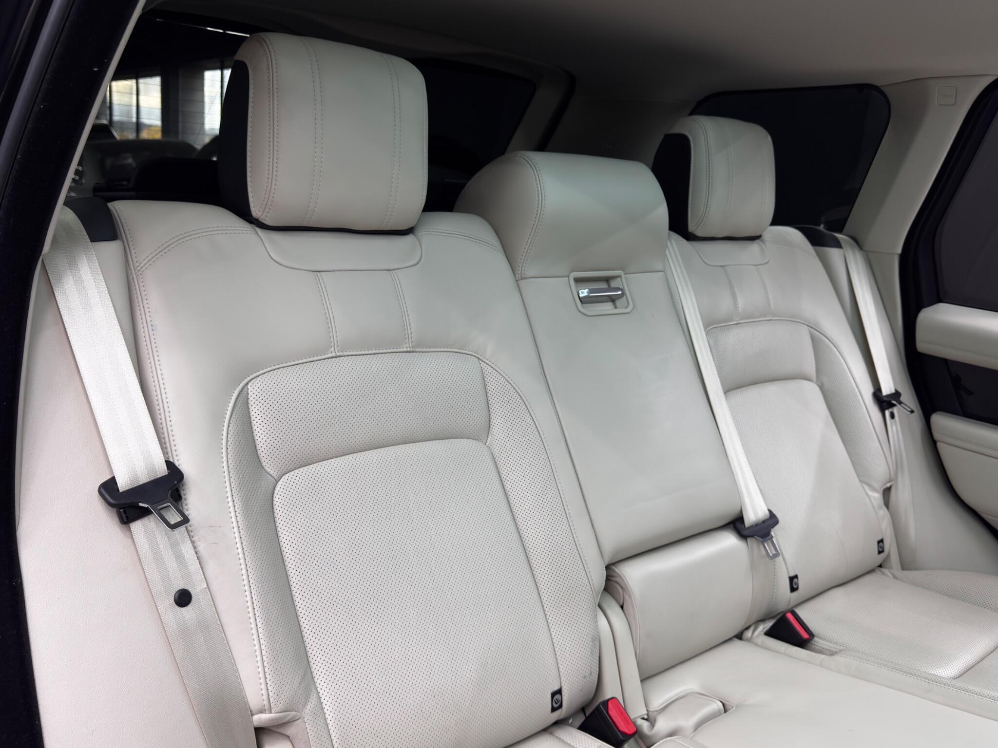 Land Rover Range Rover 3.0 SD V6 Vogue Auto 4WD Euro 6 (s/s) 5dr 5dr Automatic 2025